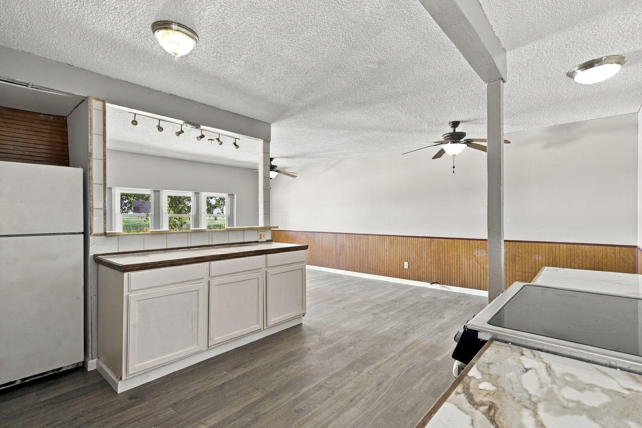 625 Oneil Street Property Photo 28