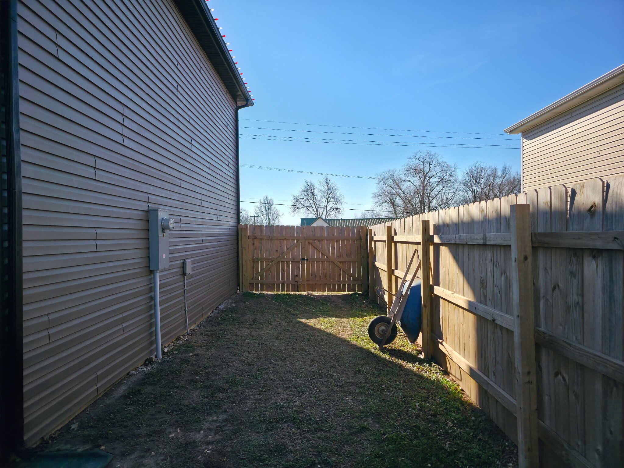 105 West Craig Street Property Photo 25