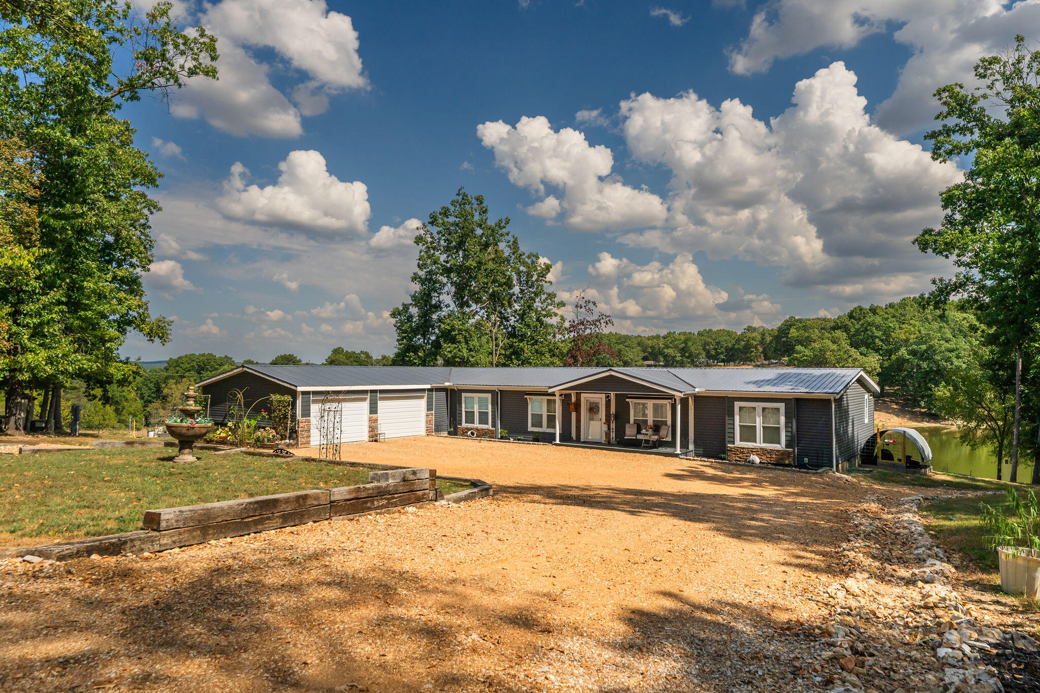 3361 State Highway V Property Photo 1