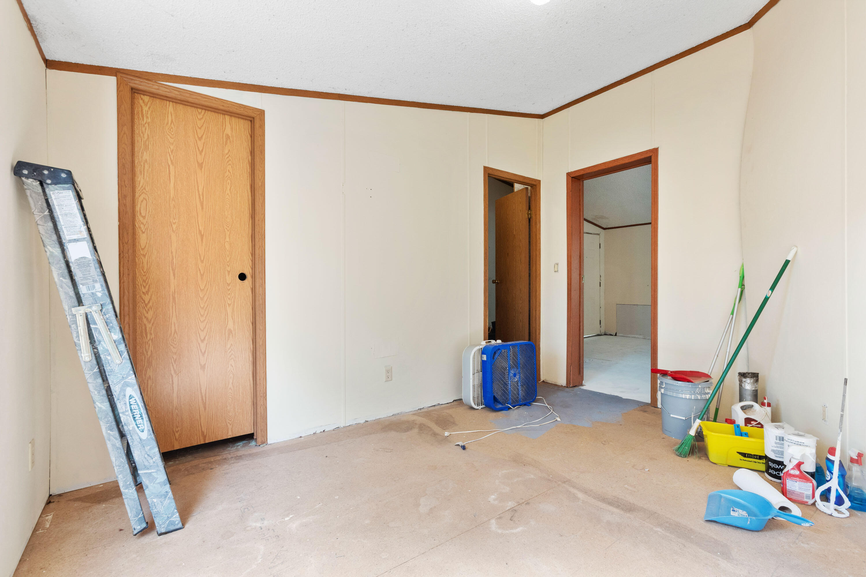 126 Sunny Lane Property Photo 6