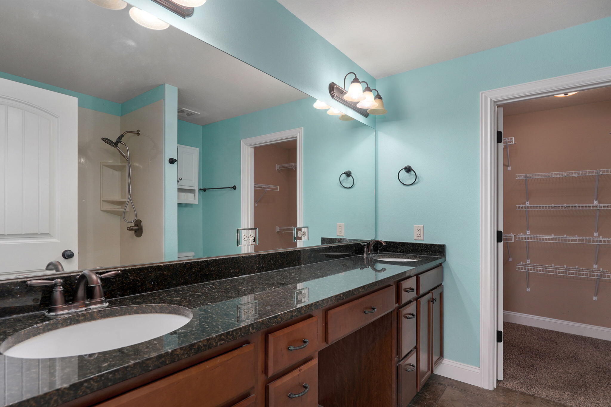 1140 South Erika Avenue Property Photo 17