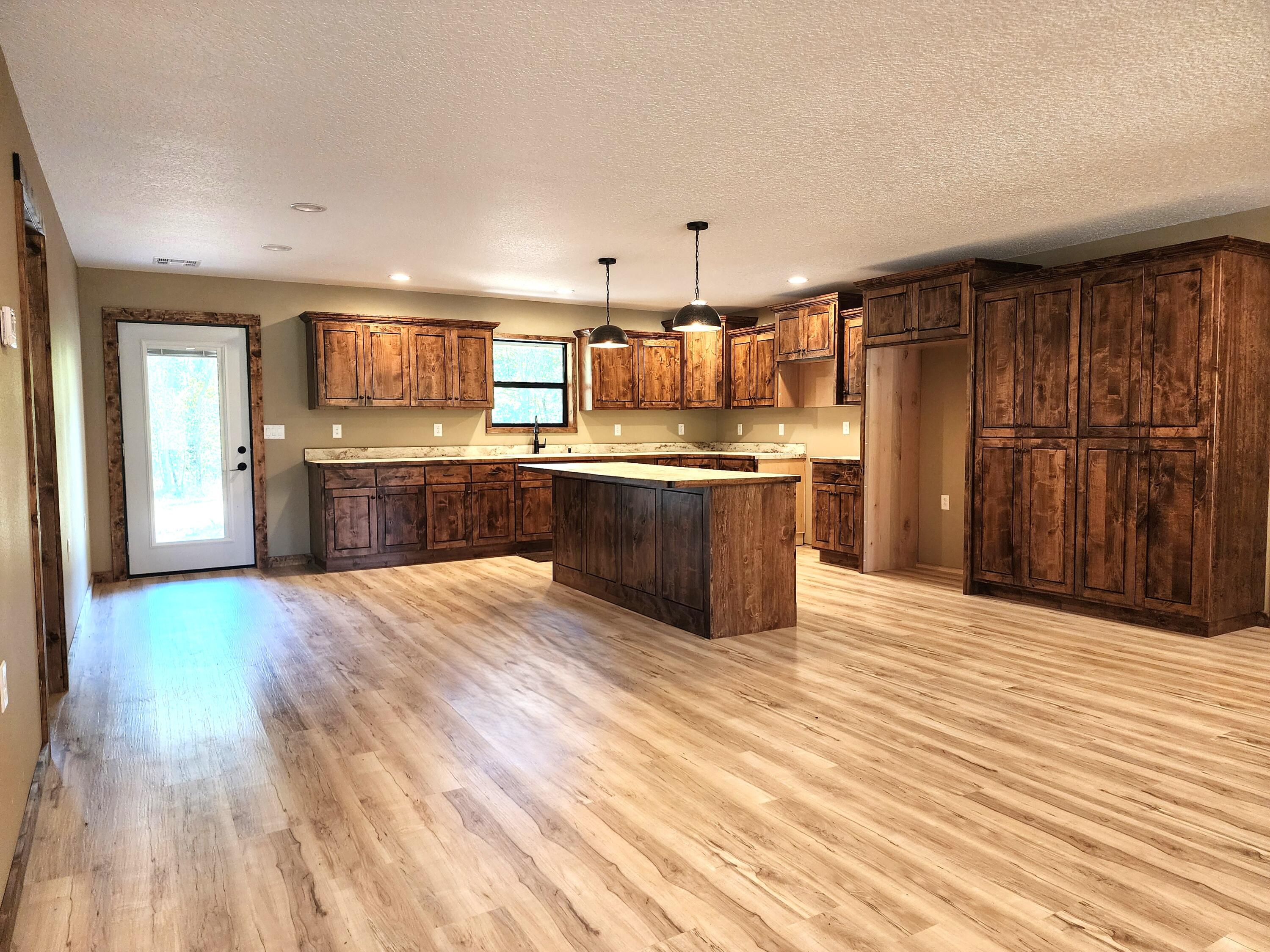 8836 County Road 70 Property Photo 4