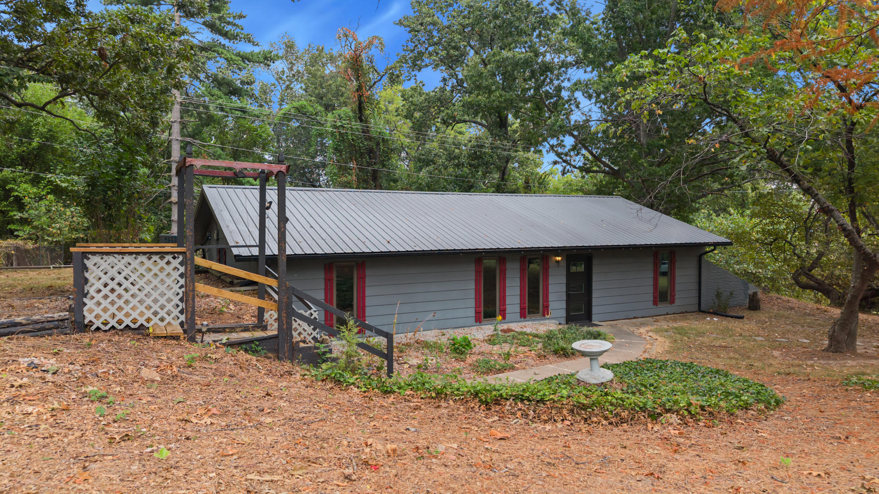 1605 Chappell Drive Property Photo 5