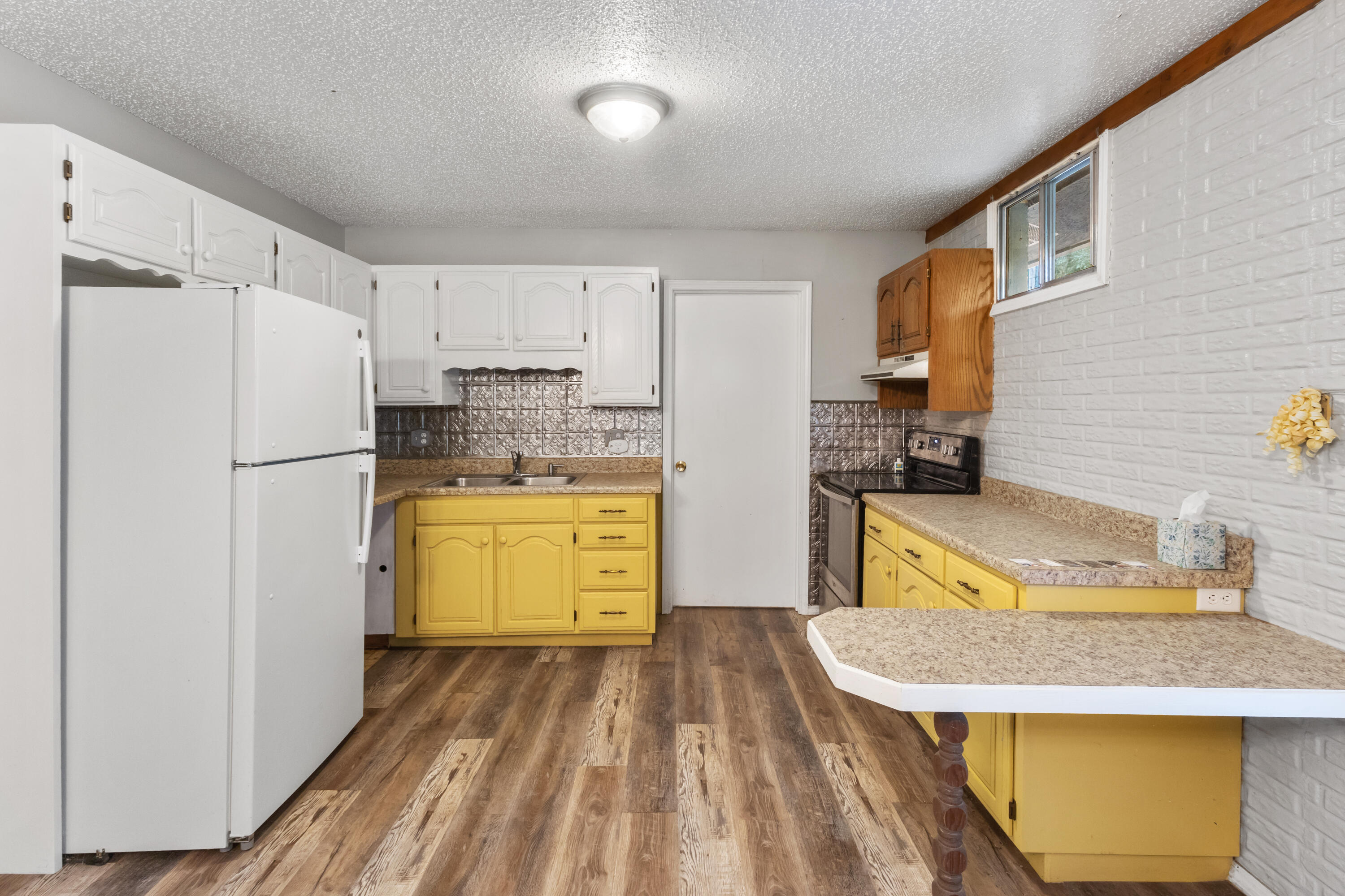 1605 Chappell Drive Property Photo 10
