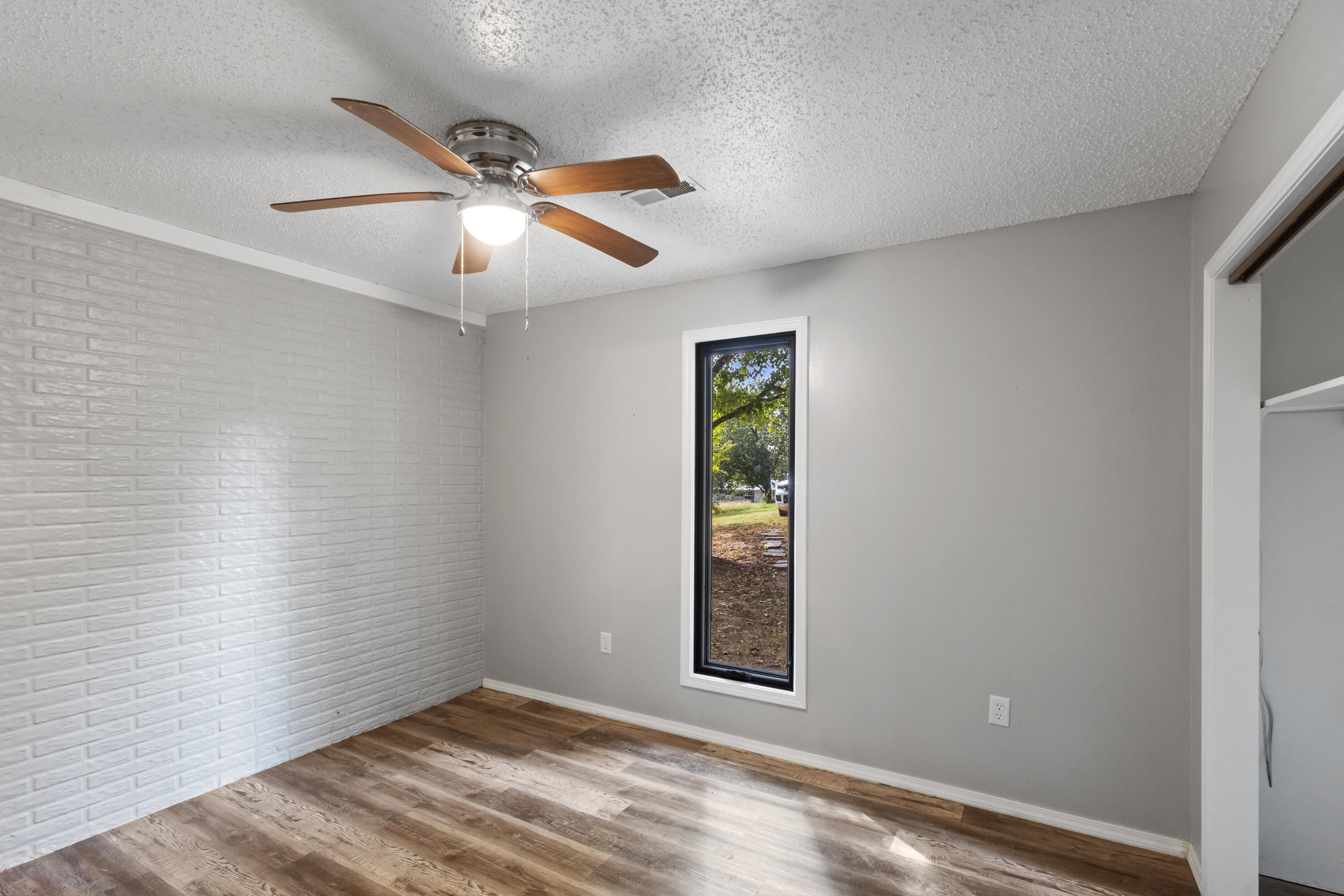 1605 Chappell Drive Property Photo 11