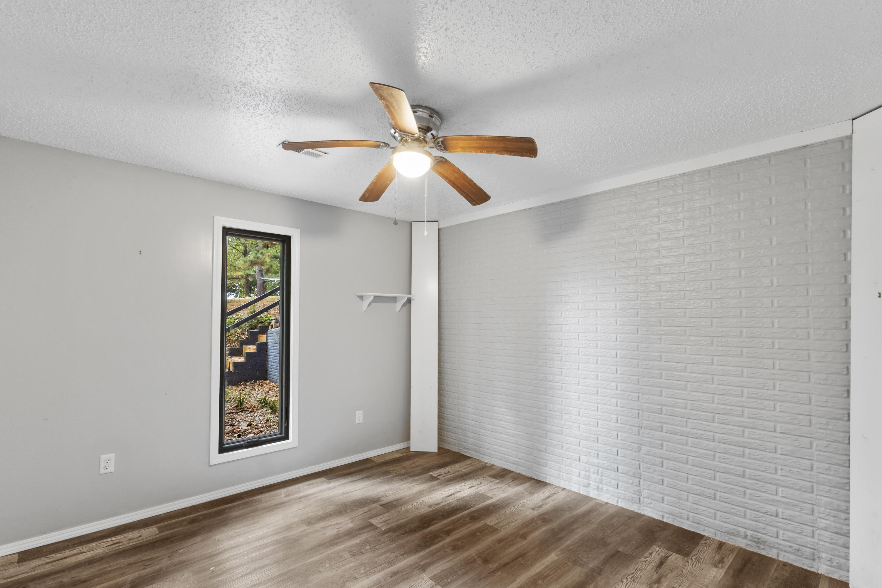 1605 Chappell Drive Property Photo 13