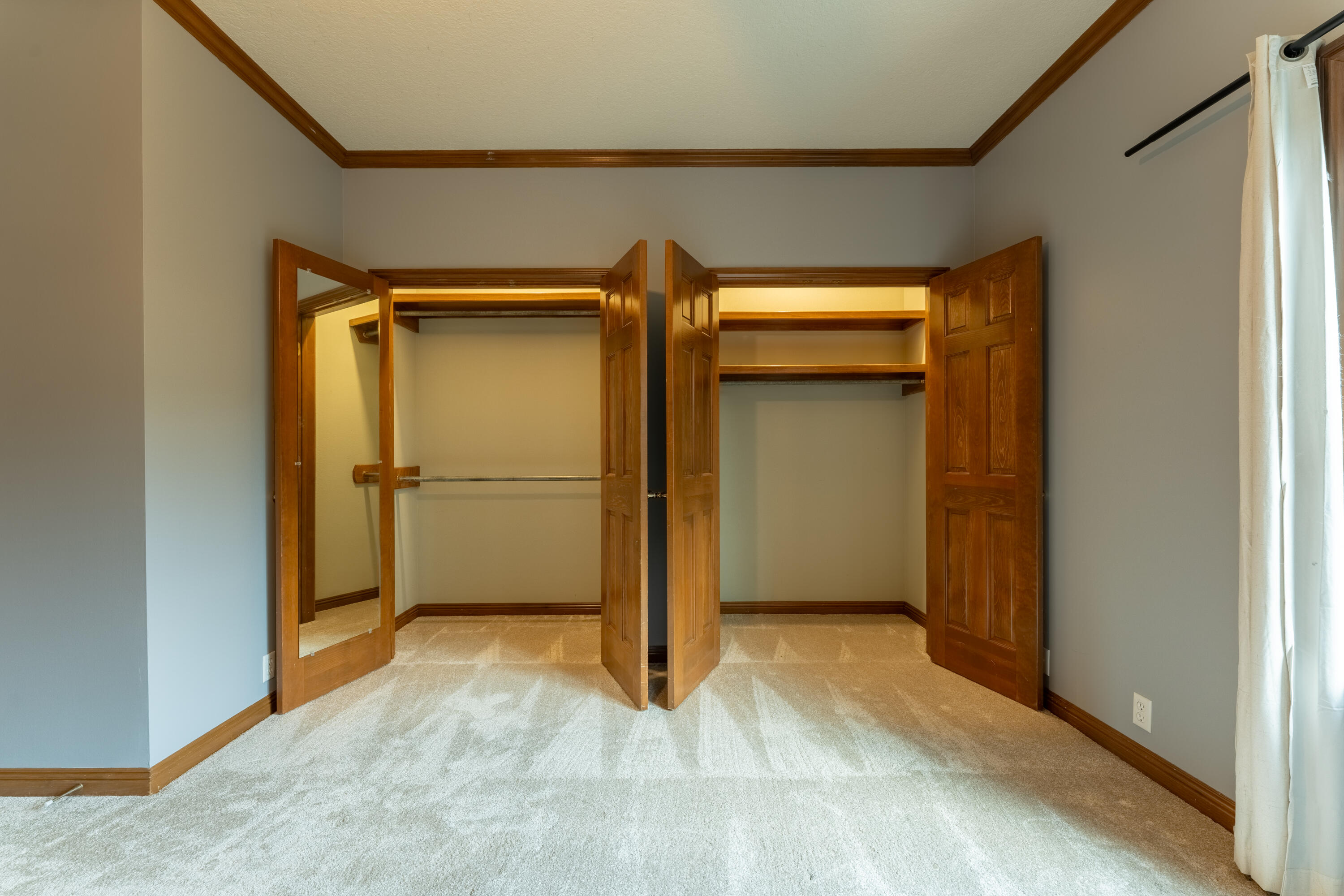 3596 East Montrose Court Property Photo 46