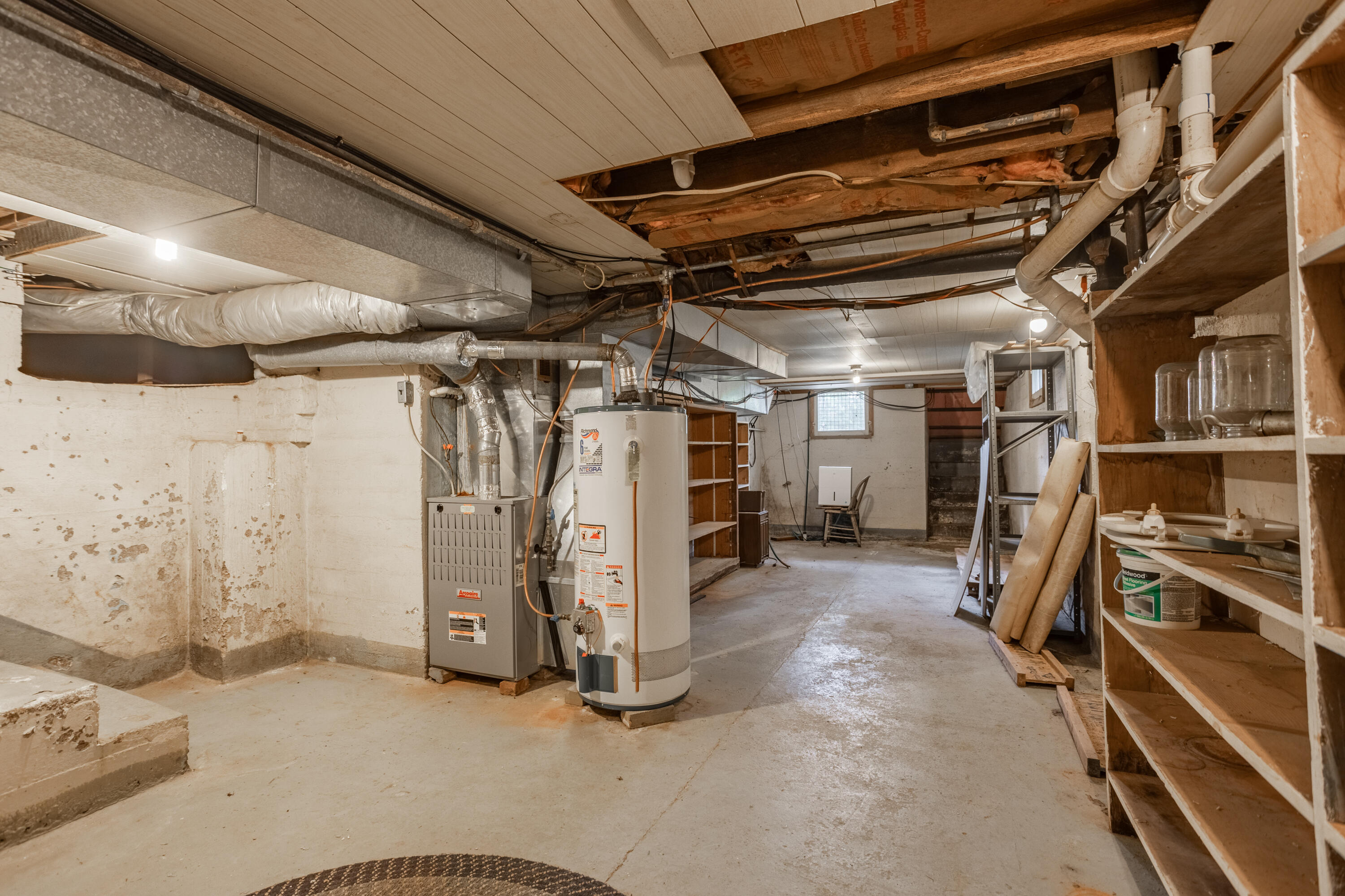 1043 South Aid Avenue Property Photo 18