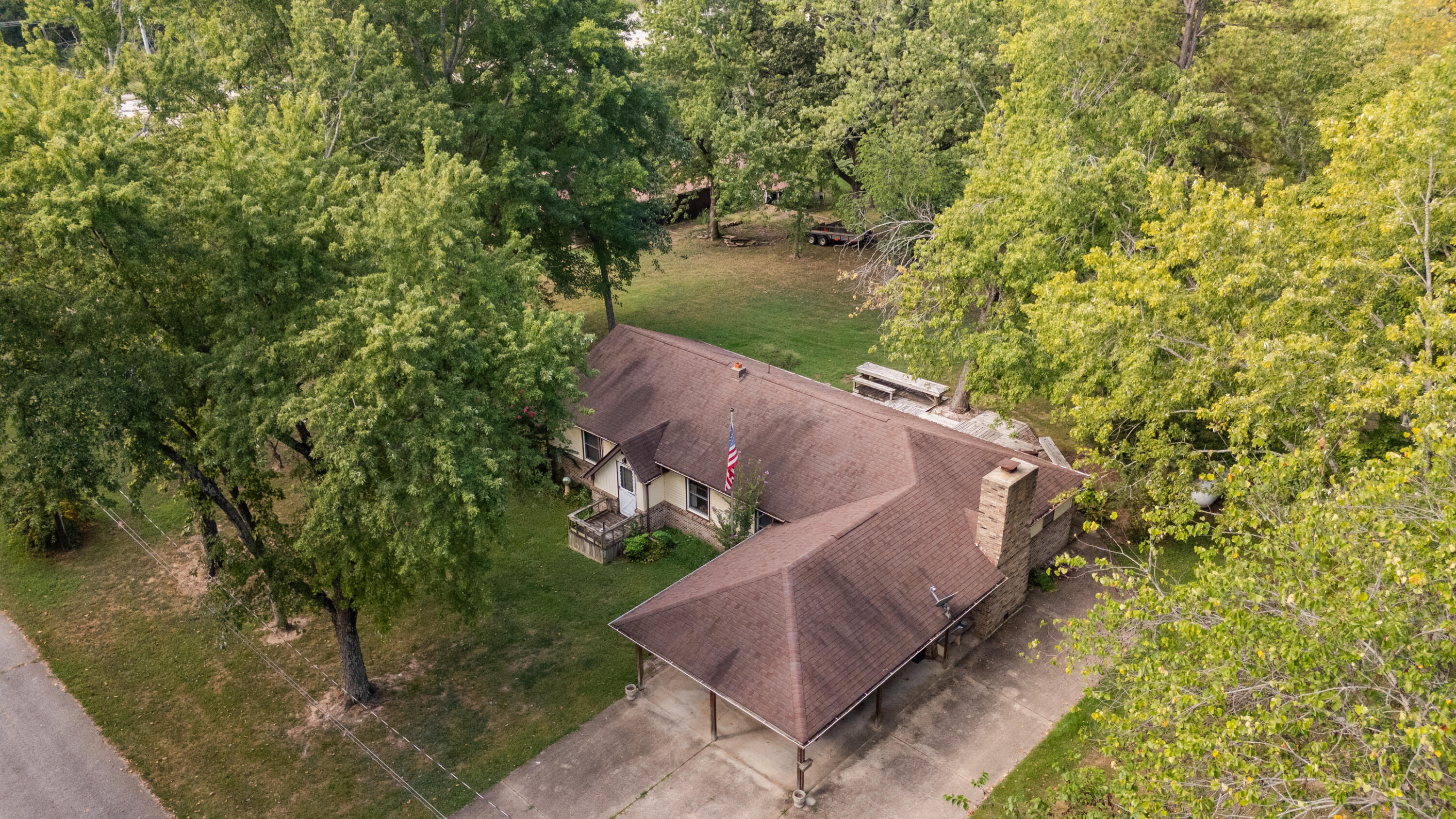1043 South Aid Avenue Property Photo 35