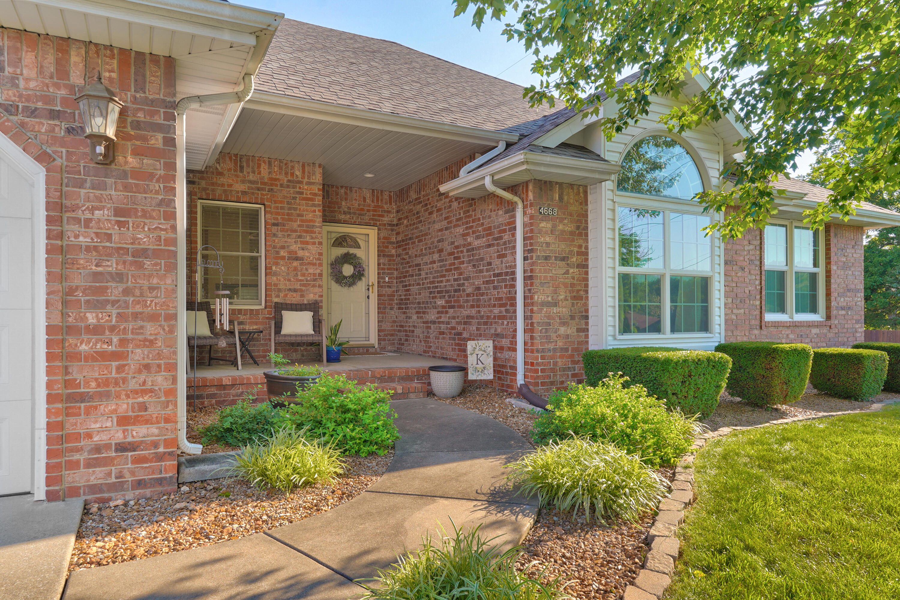 4668 South Warren Road Property Photo 1