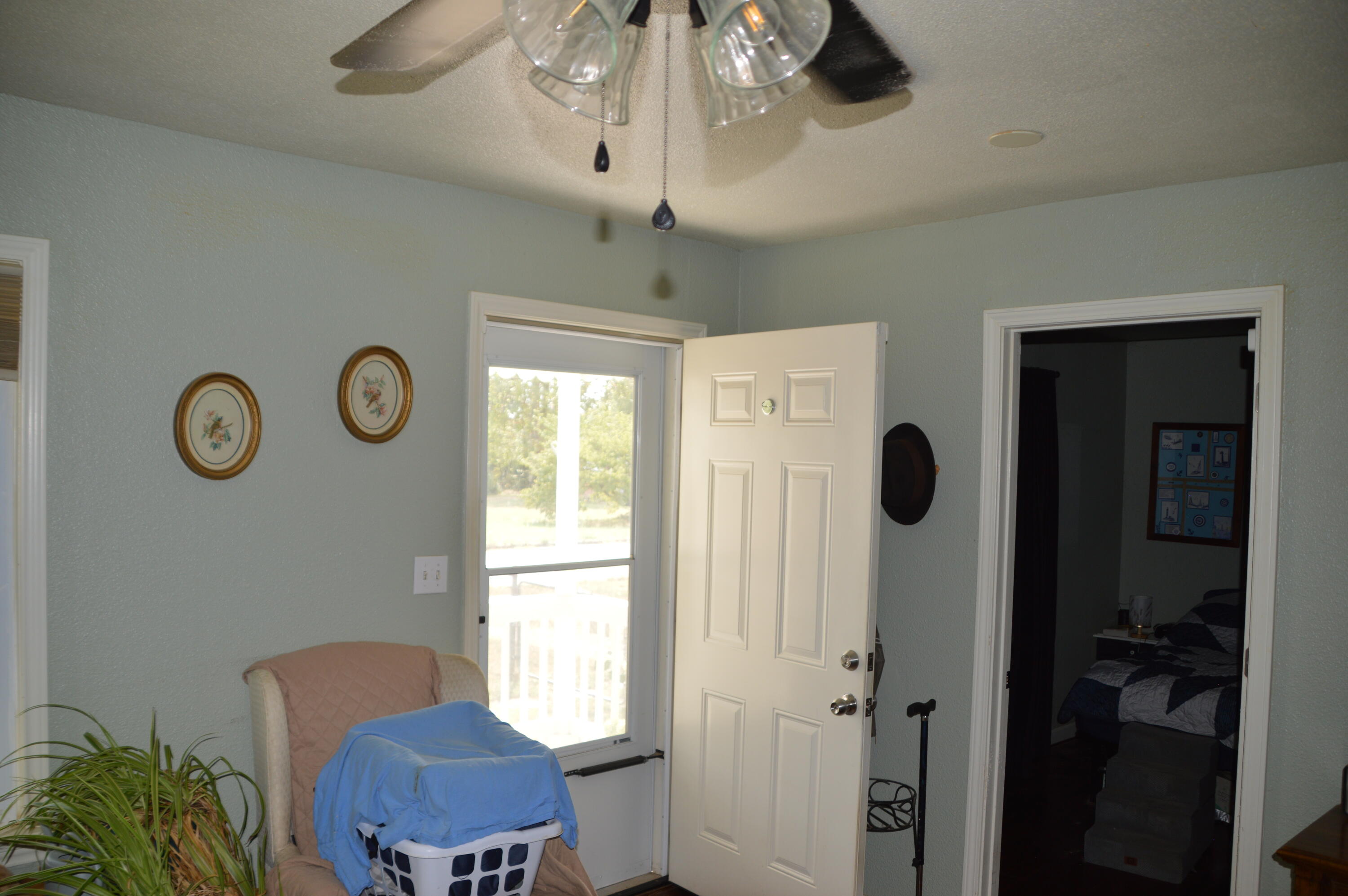 2613 West Lombard Street Property Photo 2