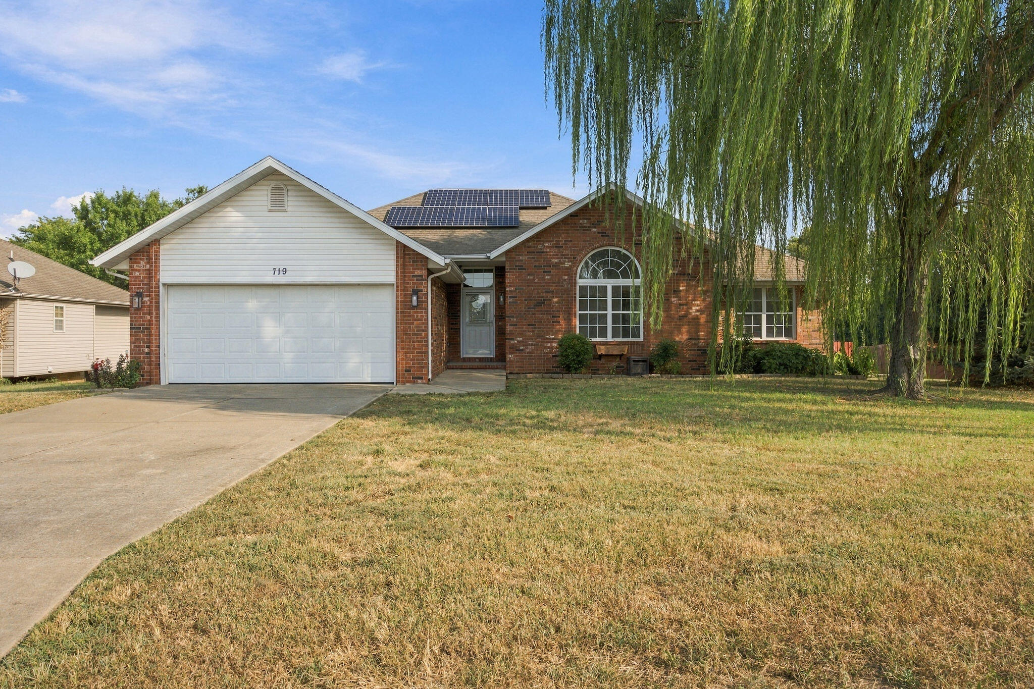 719 Becky Street Property Photo 1