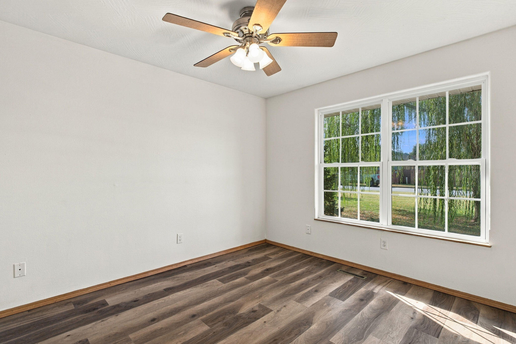 719 Becky Street Property Photo 20