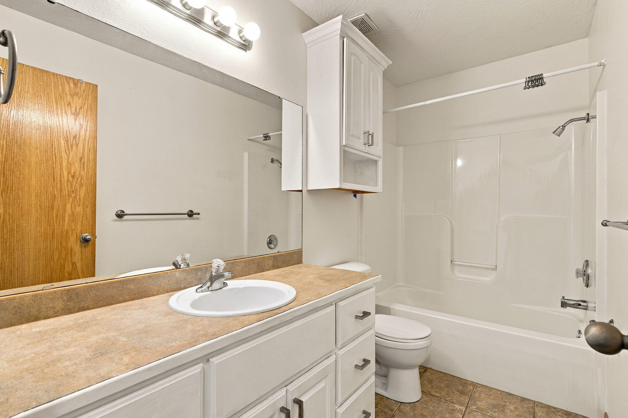 719 Becky Street Property Photo 21