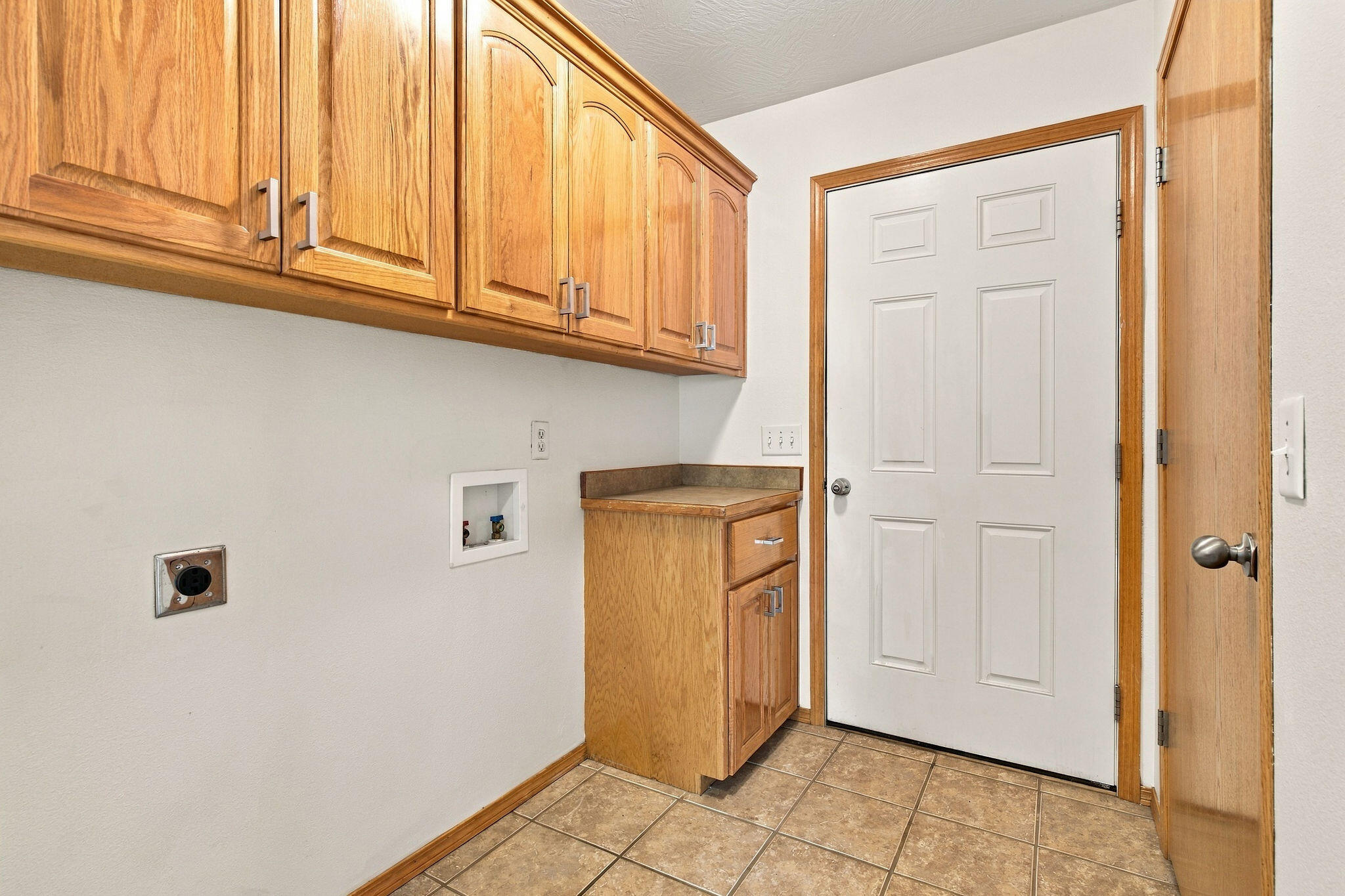 719 Becky Street Property Photo 23
