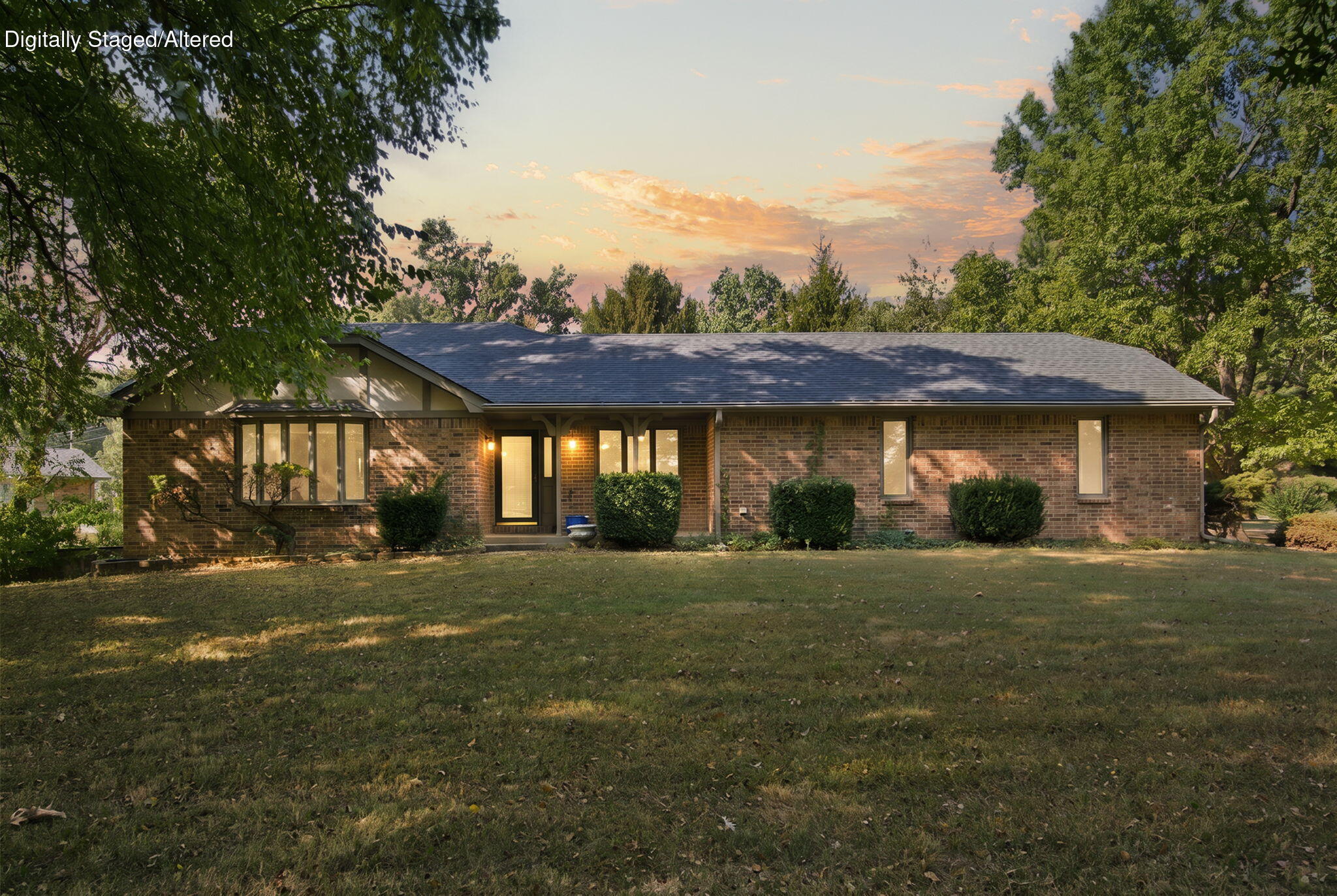 4274 North Farm Road 101 Property Photo 1