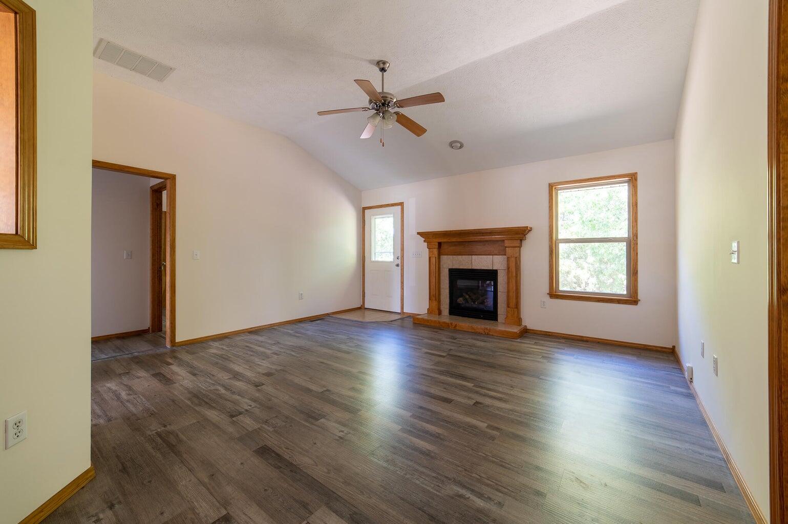 3253 East Colonial Street Property Photo 2