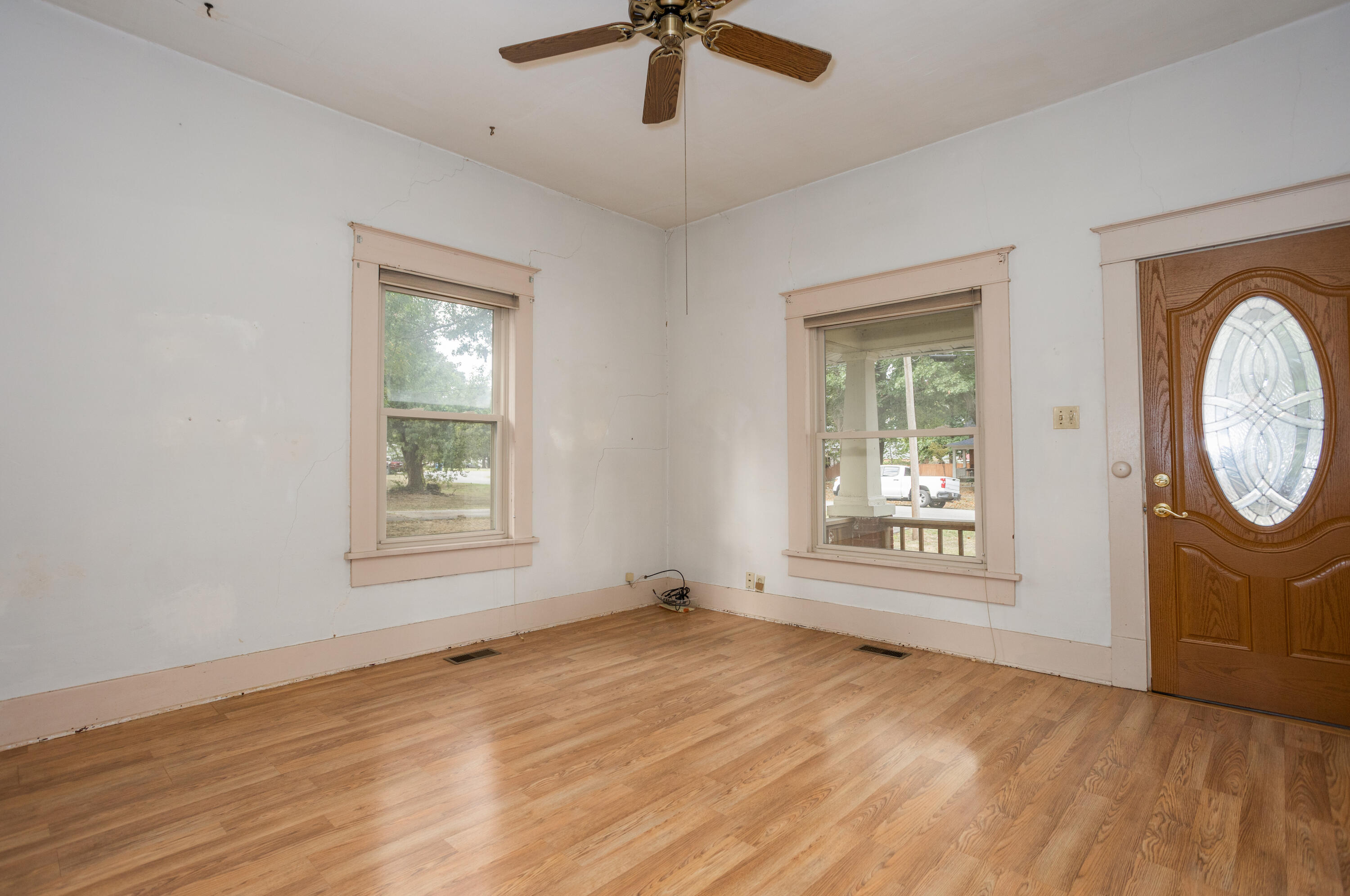 516 North Pine Avenue Property Photo 4