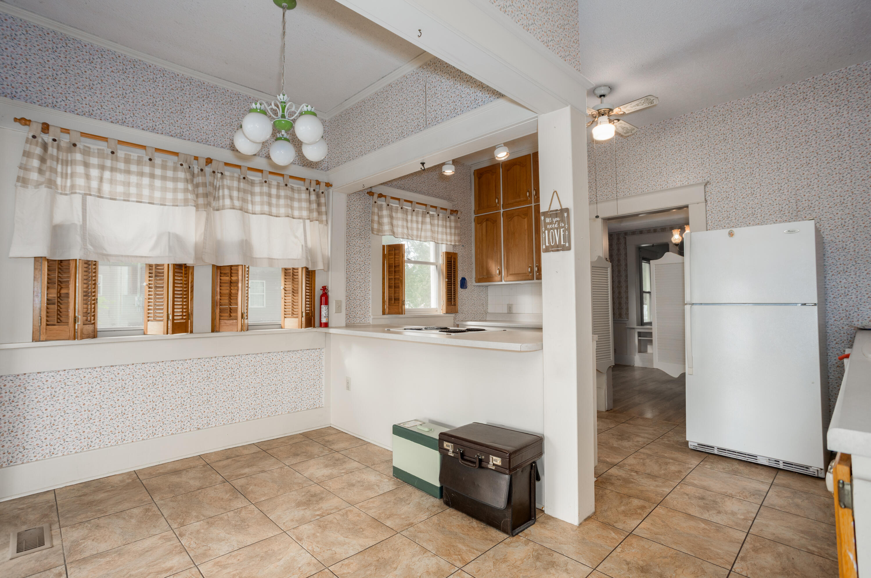 516 North Pine Avenue Property Photo 11