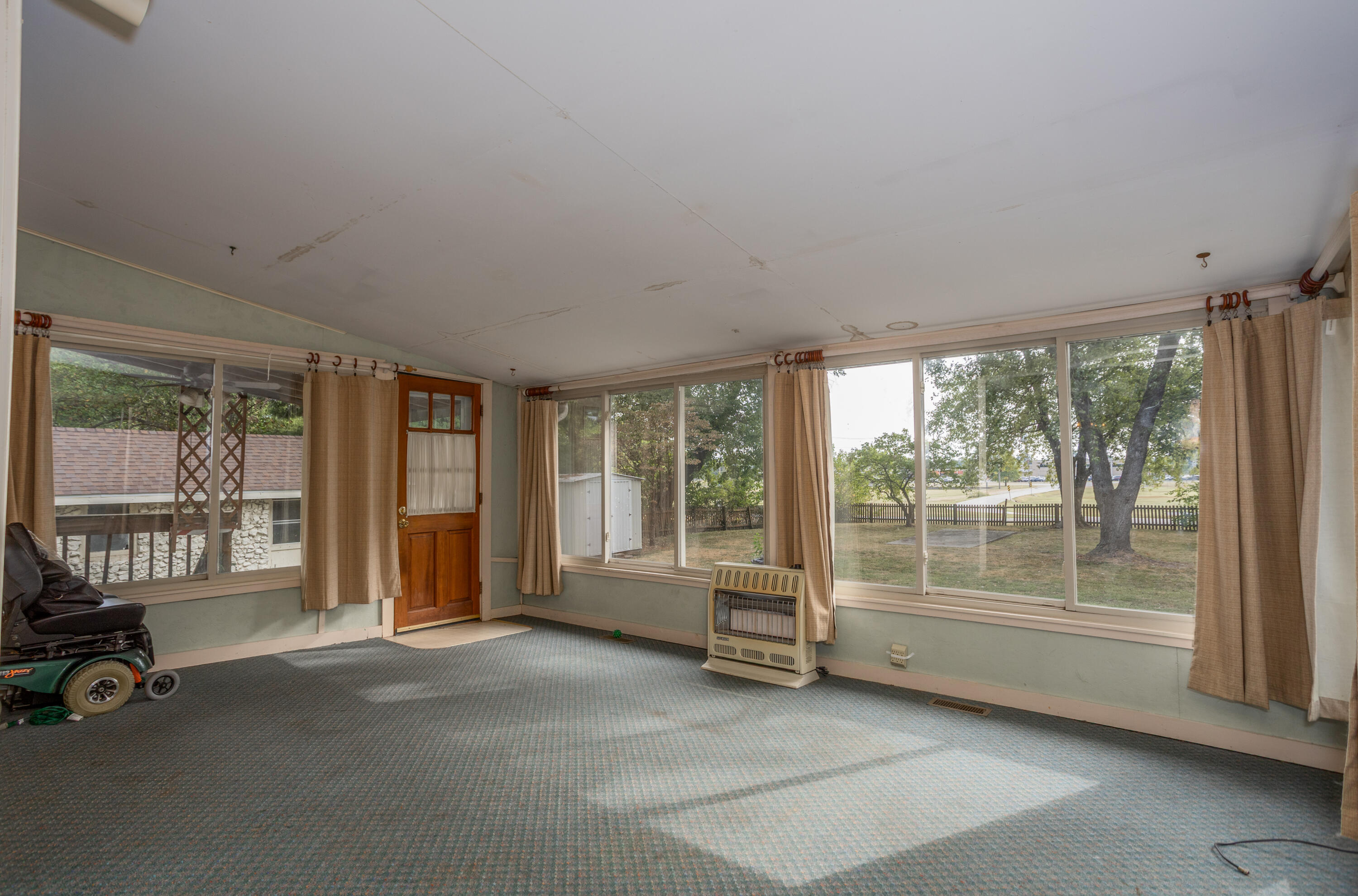 516 North Pine Avenue Property Photo 12