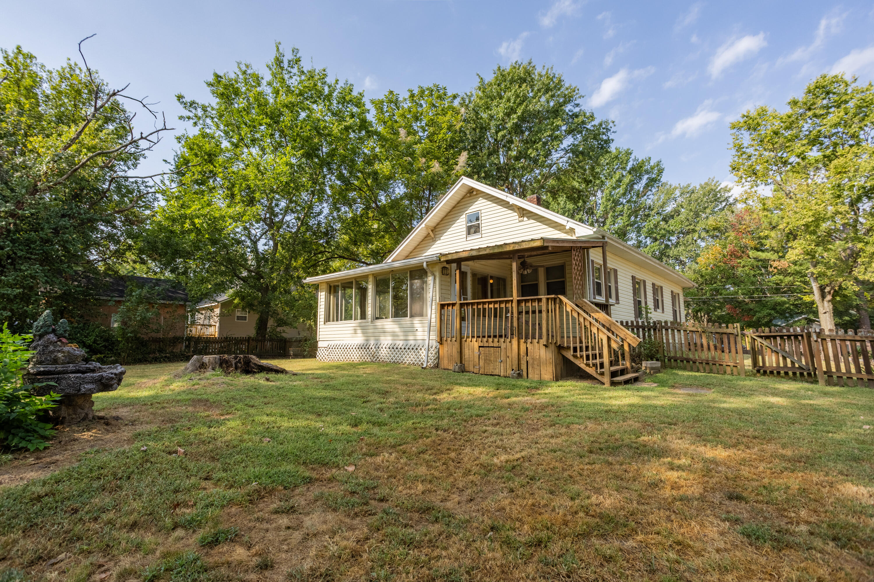 516 North Pine Avenue Property Photo 19