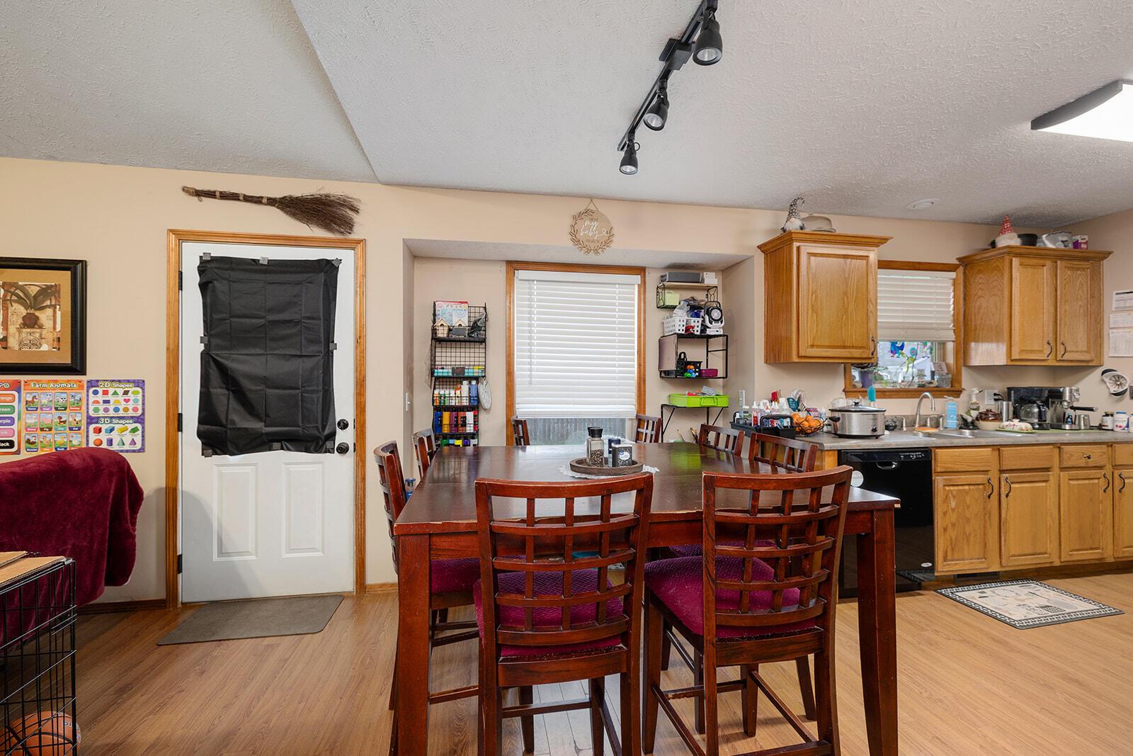 443 South Beechwood Avenue Property Photo 3