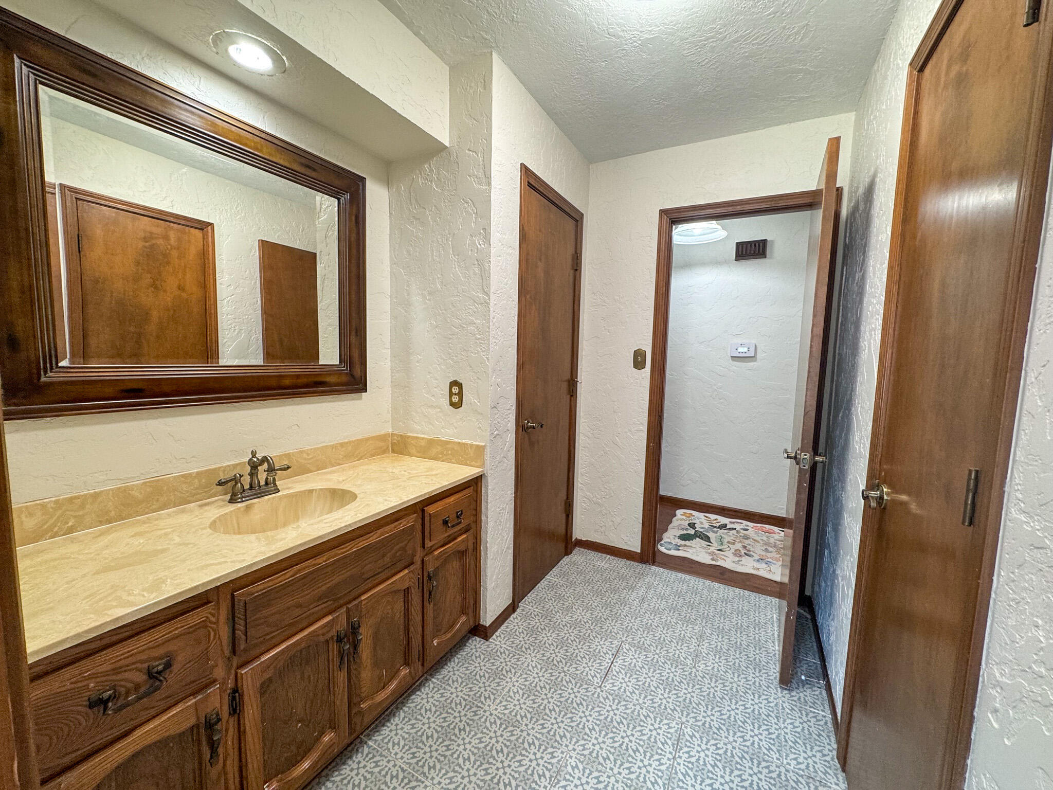 8420 Interlochen Drive Property Photo 24