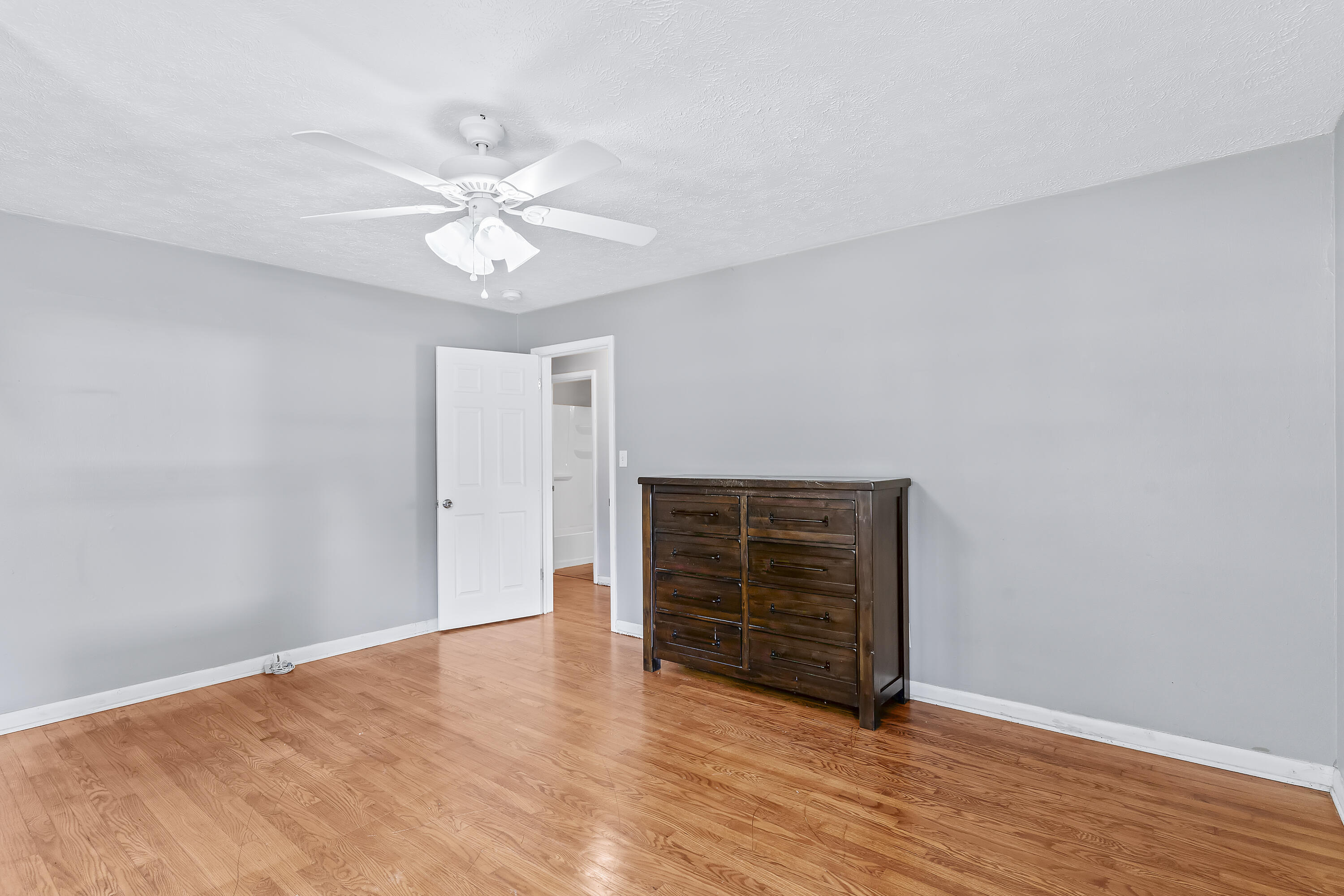 1904 South Glencrest Avenue Property Photo 18