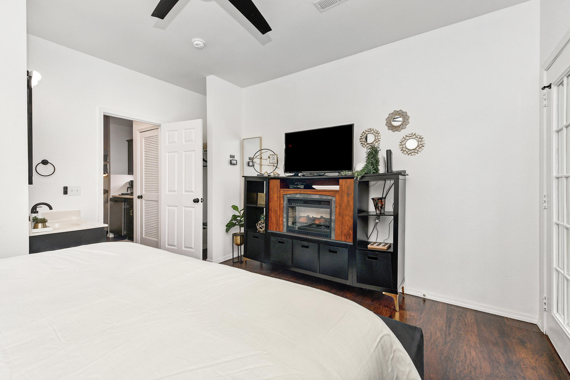 1001 Golf Drive 15 Property Photo 21