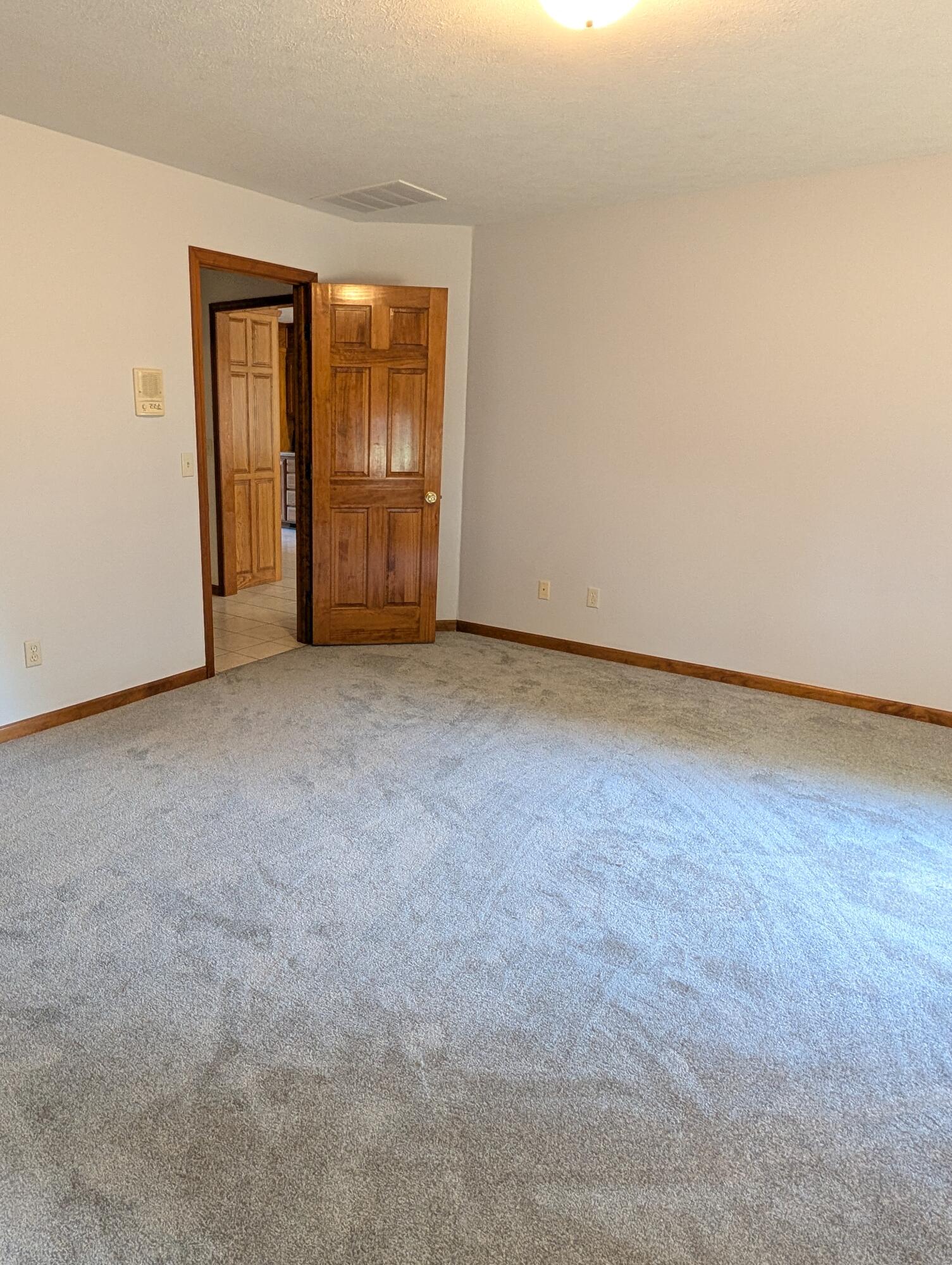 1391 South Meadow Lane Property Photo 23