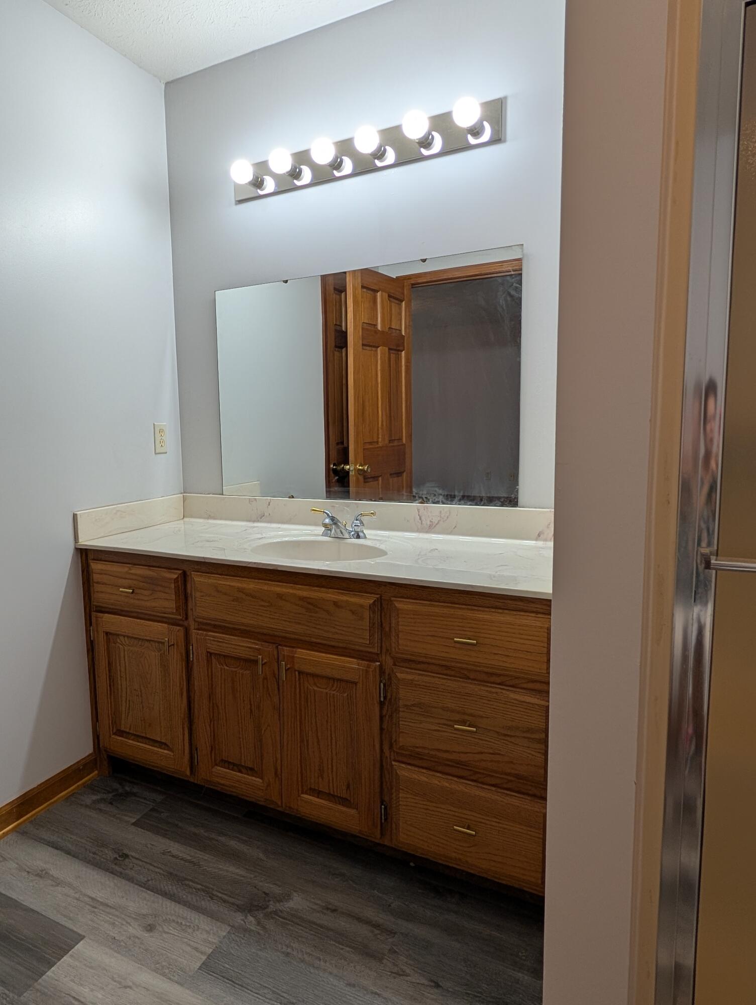 1391 South Meadow Lane Property Photo 30