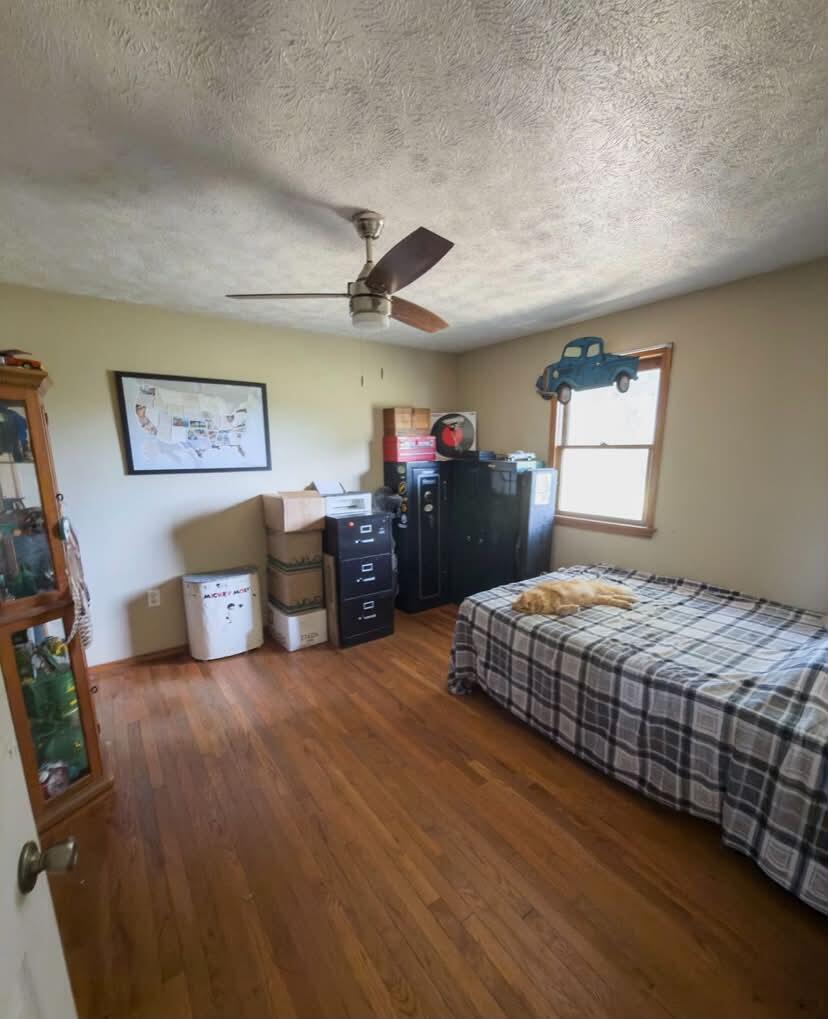 18355 State Highway 32 Property Photo 23