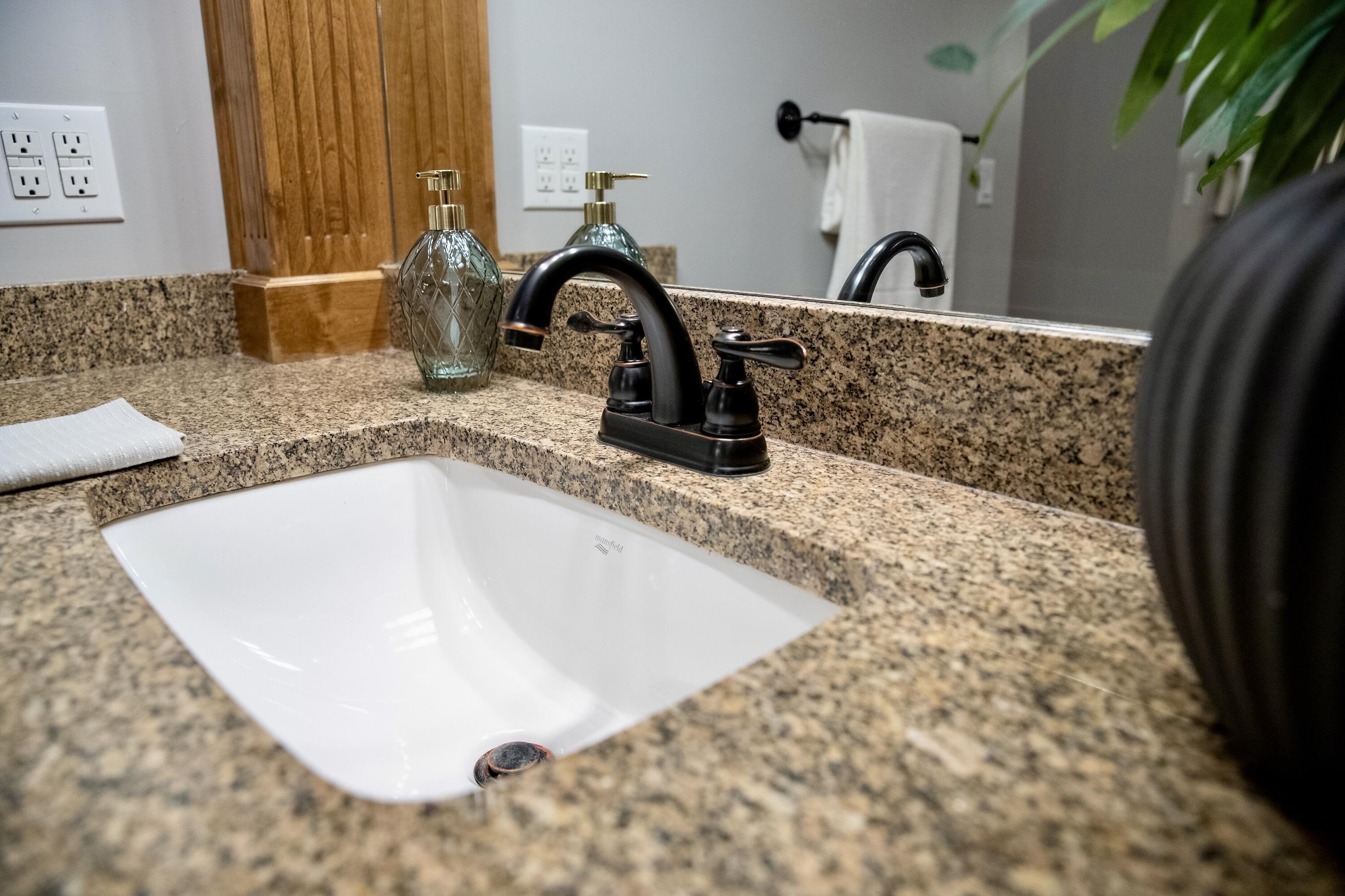 5115 South Castlewood Drive Property Photo 37