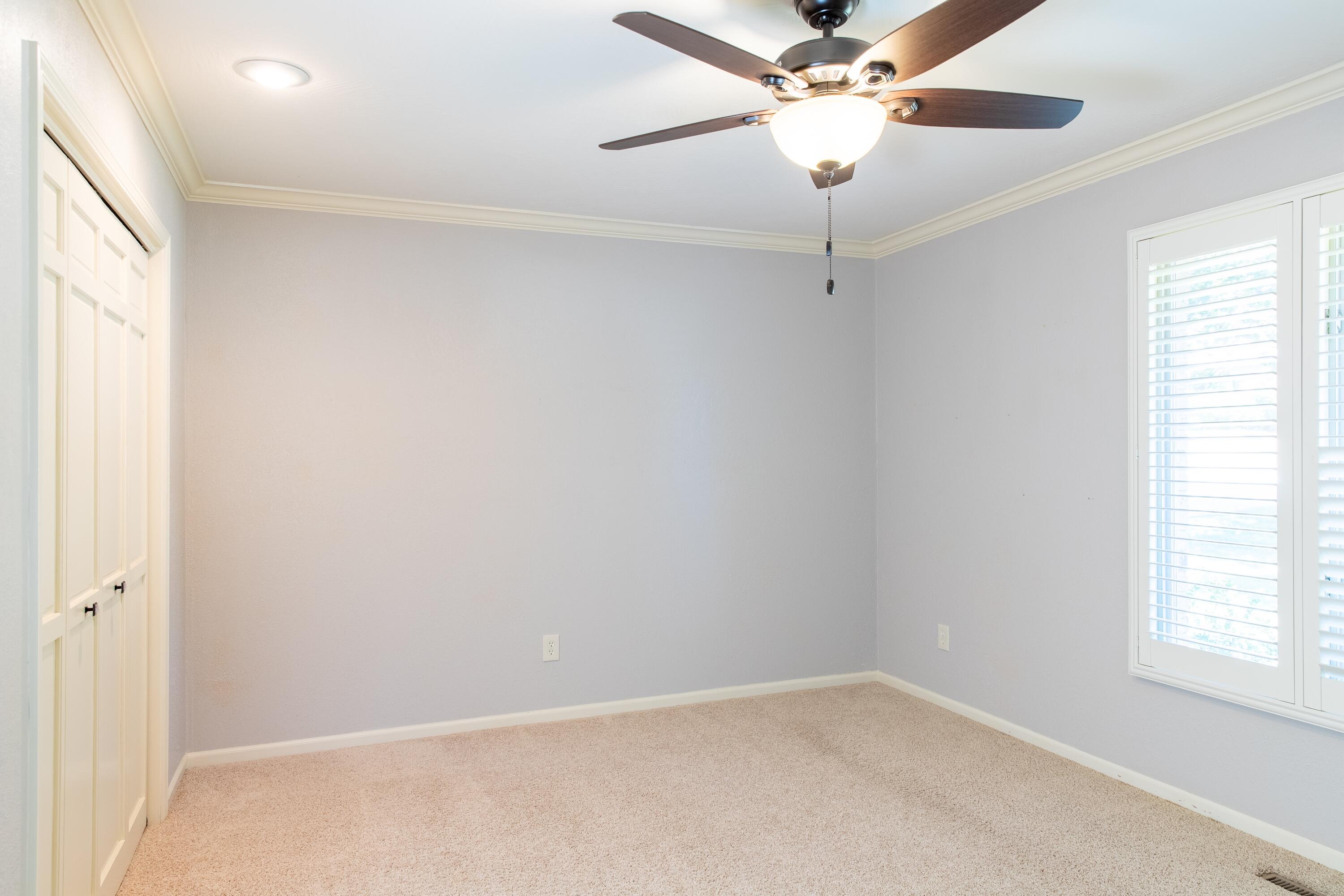 5115 South Castlewood Drive Property Photo 44