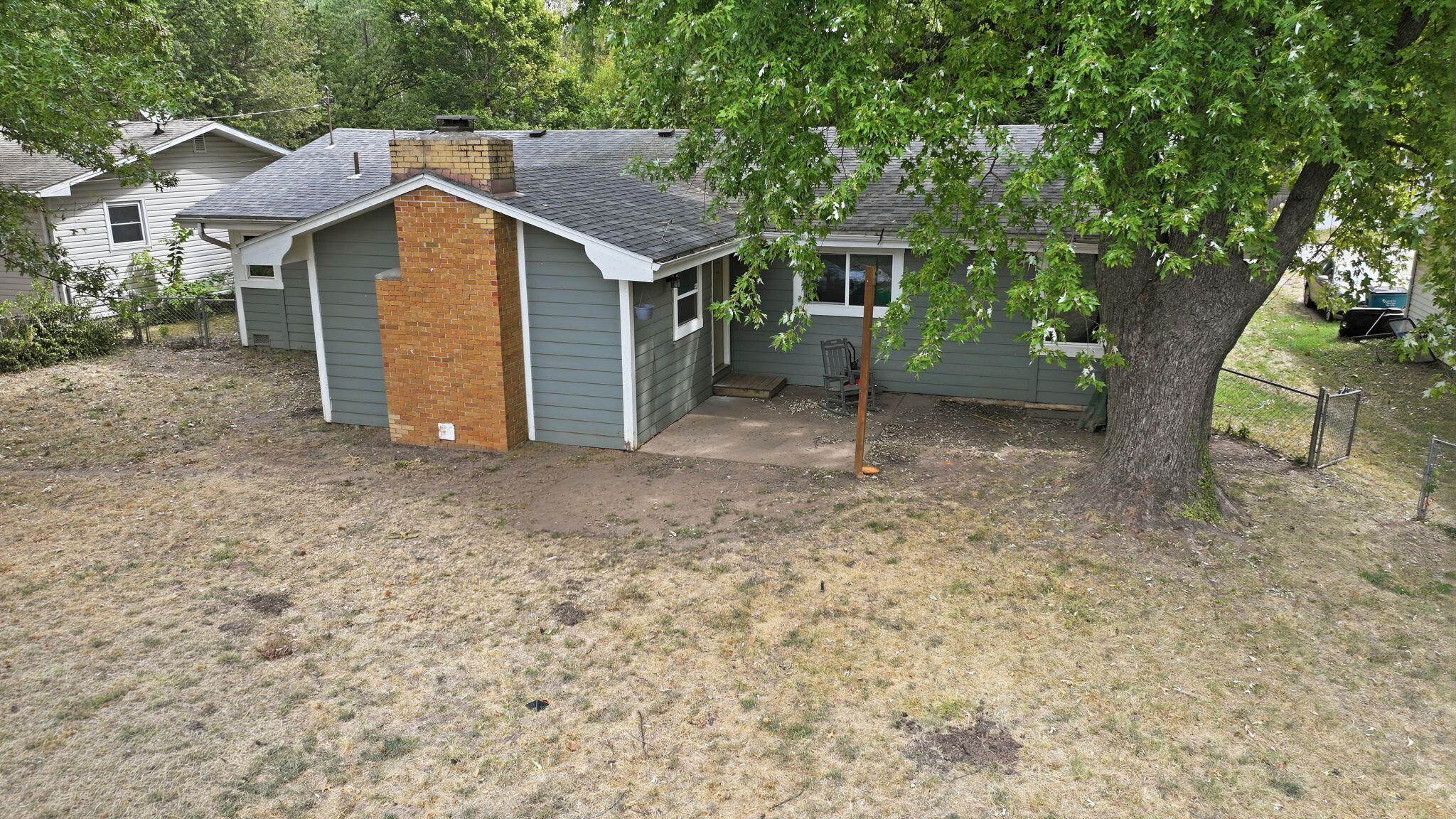 733 North Belview Avenue Property Photo 28