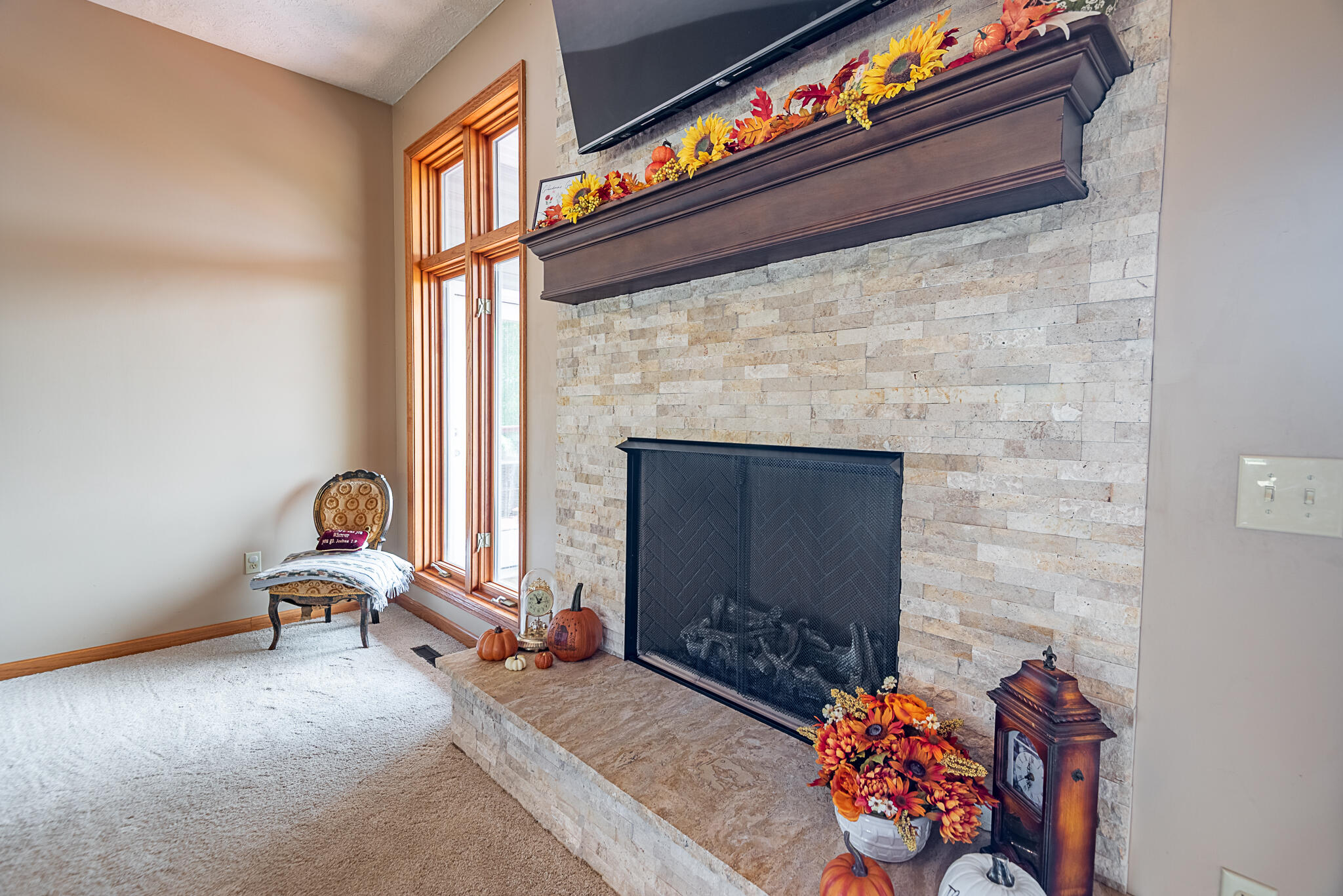10421 West Farm Road 156 Property Photo 8
