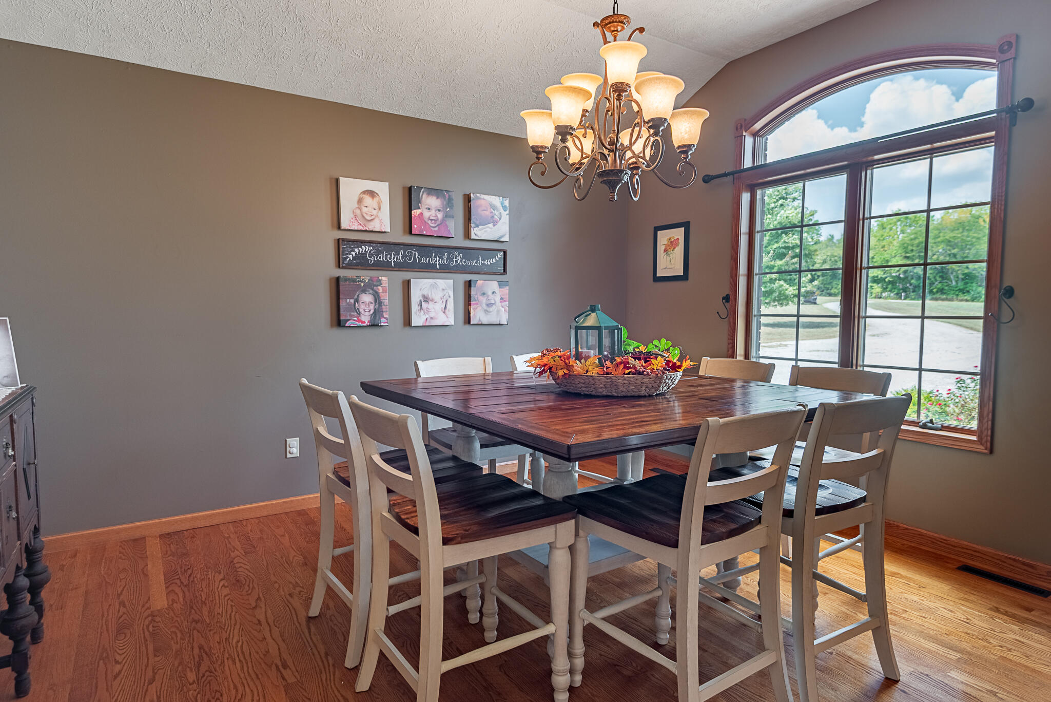 10421 West Farm Road 156 Property Photo 12