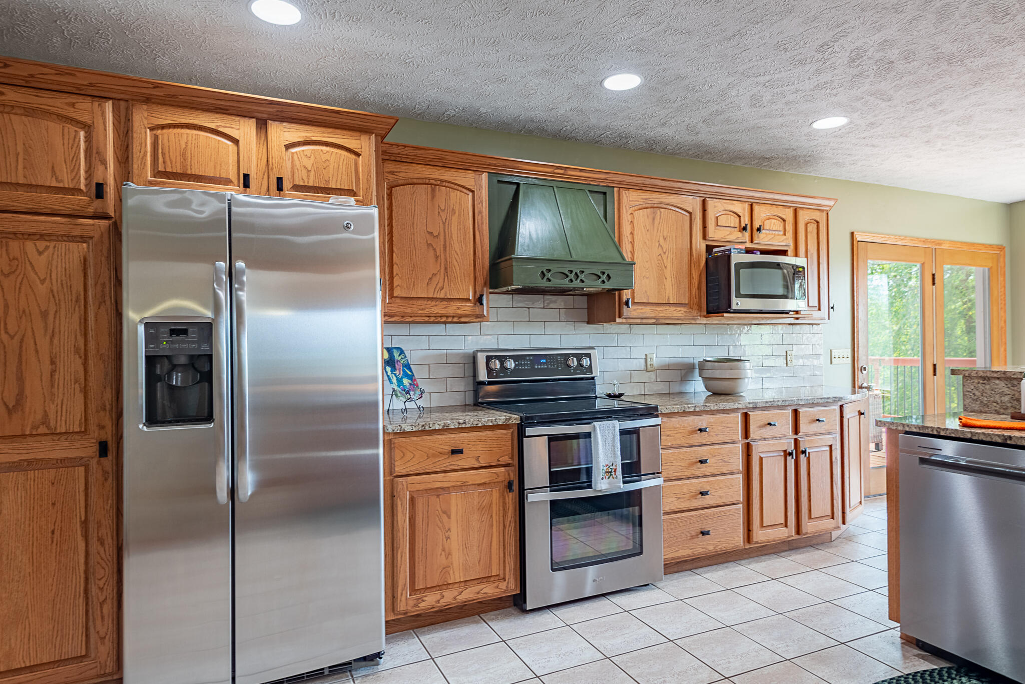 10421 West Farm Road 156 Property Photo 14