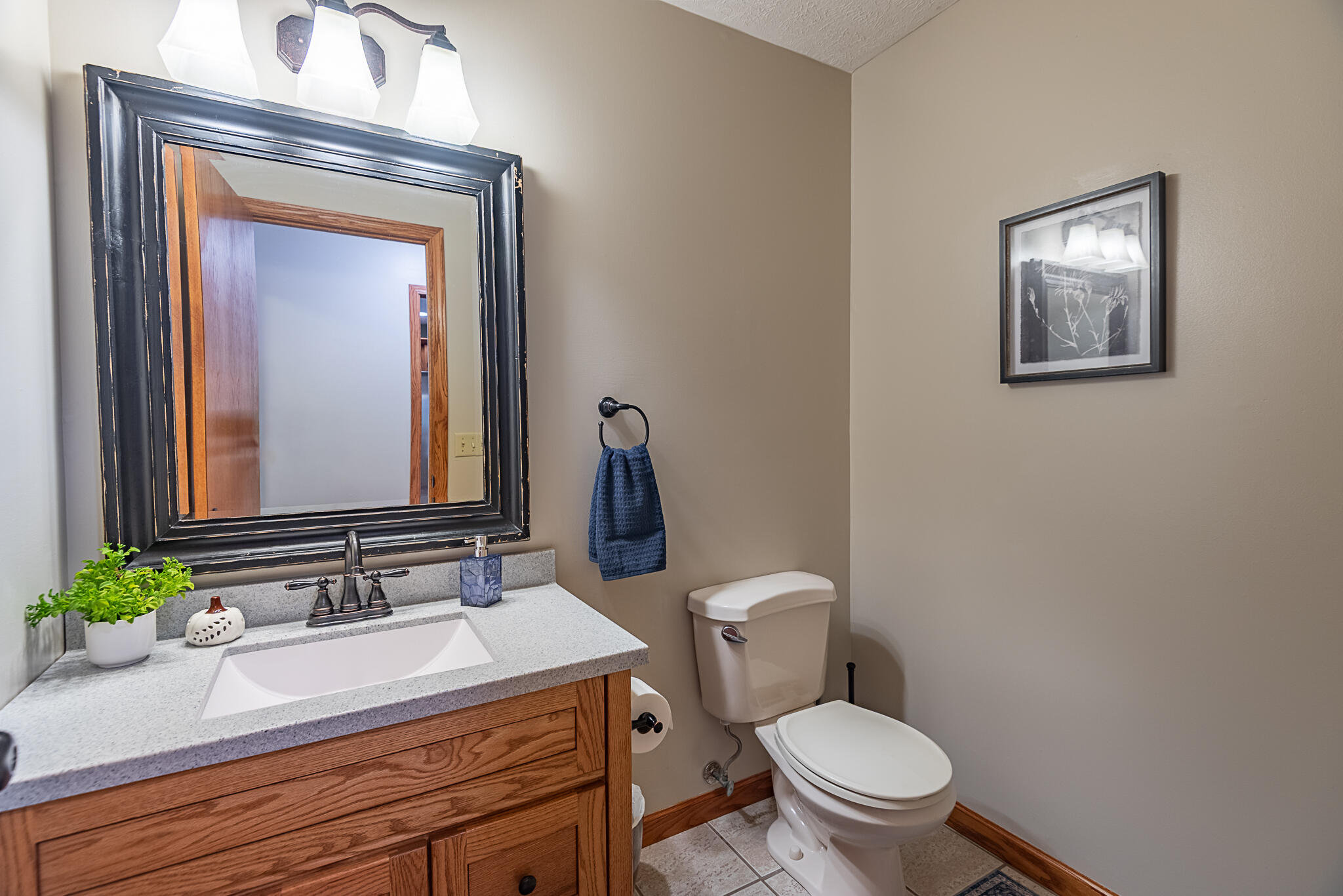 10421 West Farm Road 156 Property Photo 26