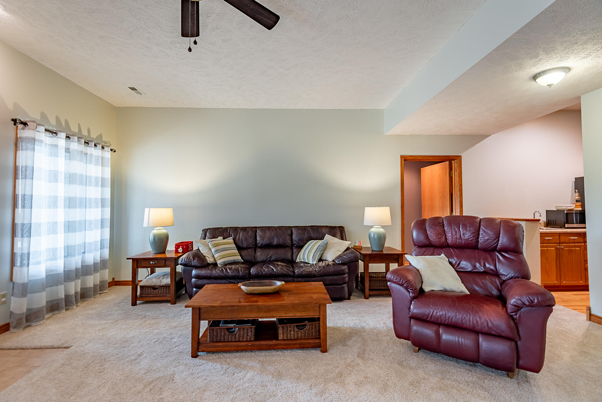 10421 West Farm Road 156 Property Photo 42