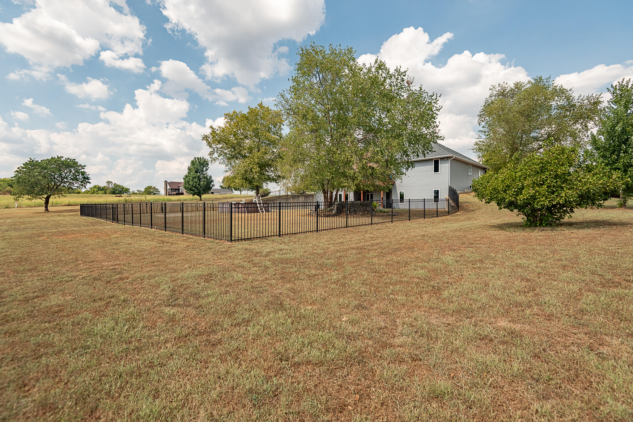 10421 West Farm Road 156 Property Photo 73