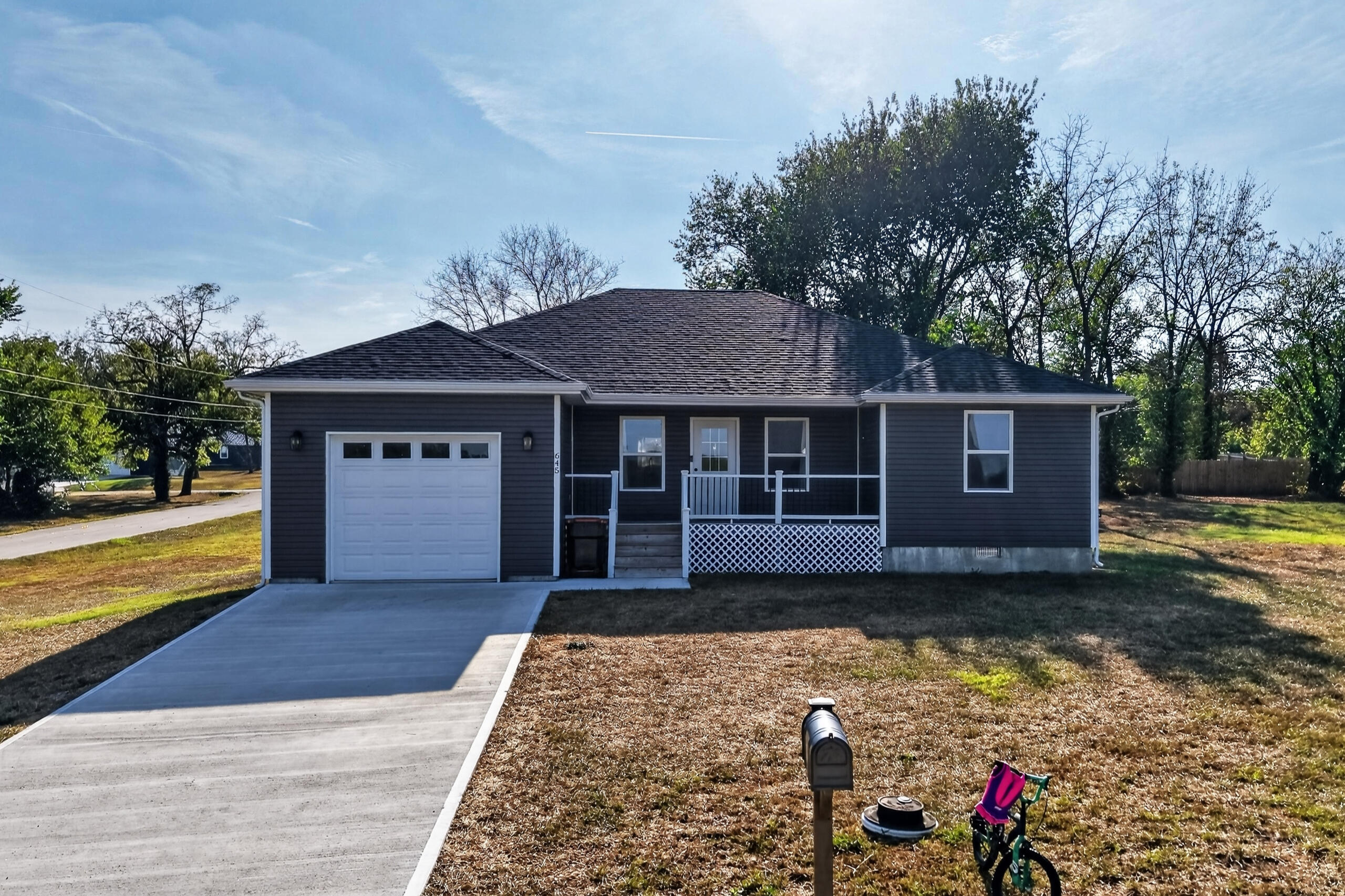 645 Cherry Street Property Photo 1