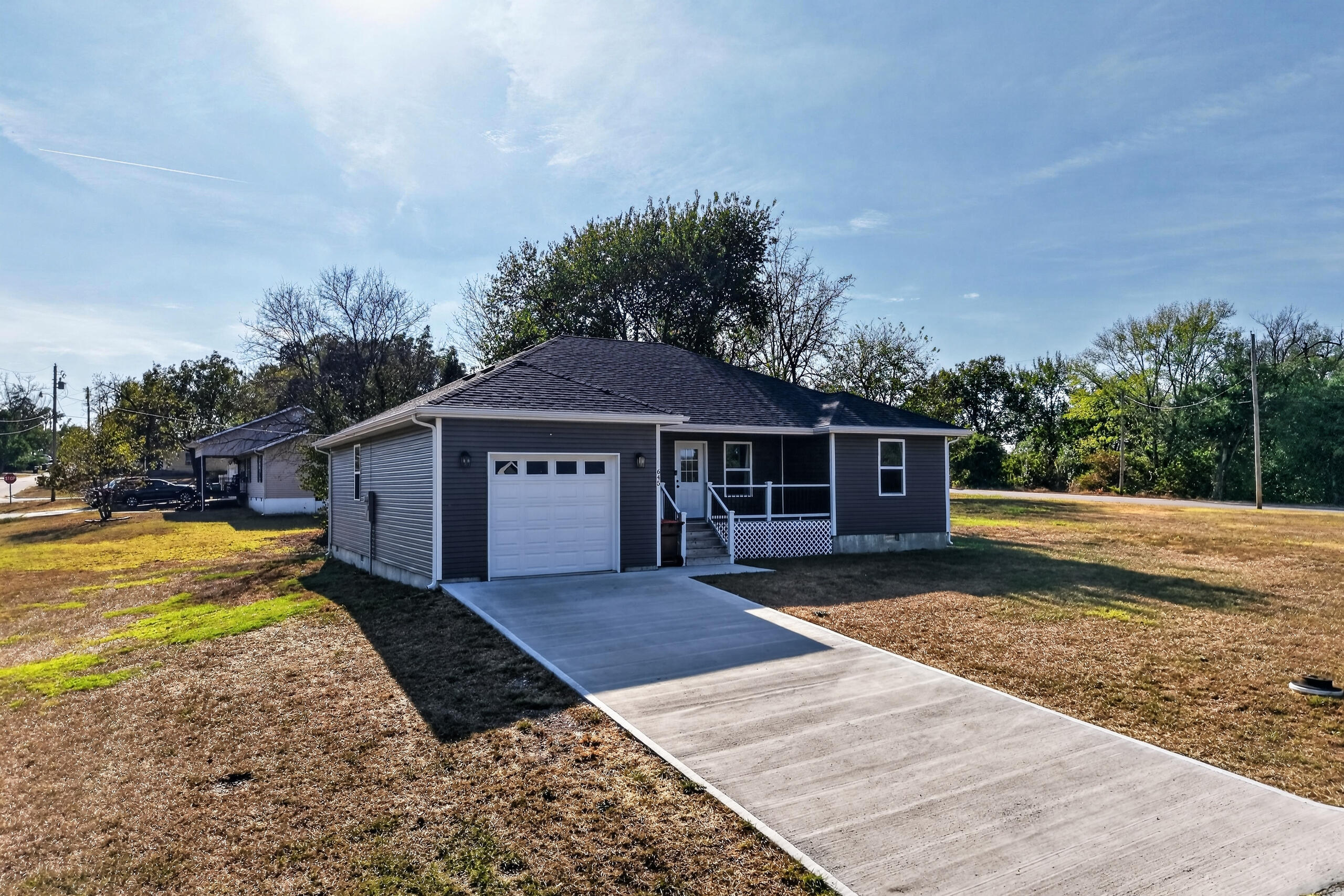 645 Cherry Street Property Photo 26