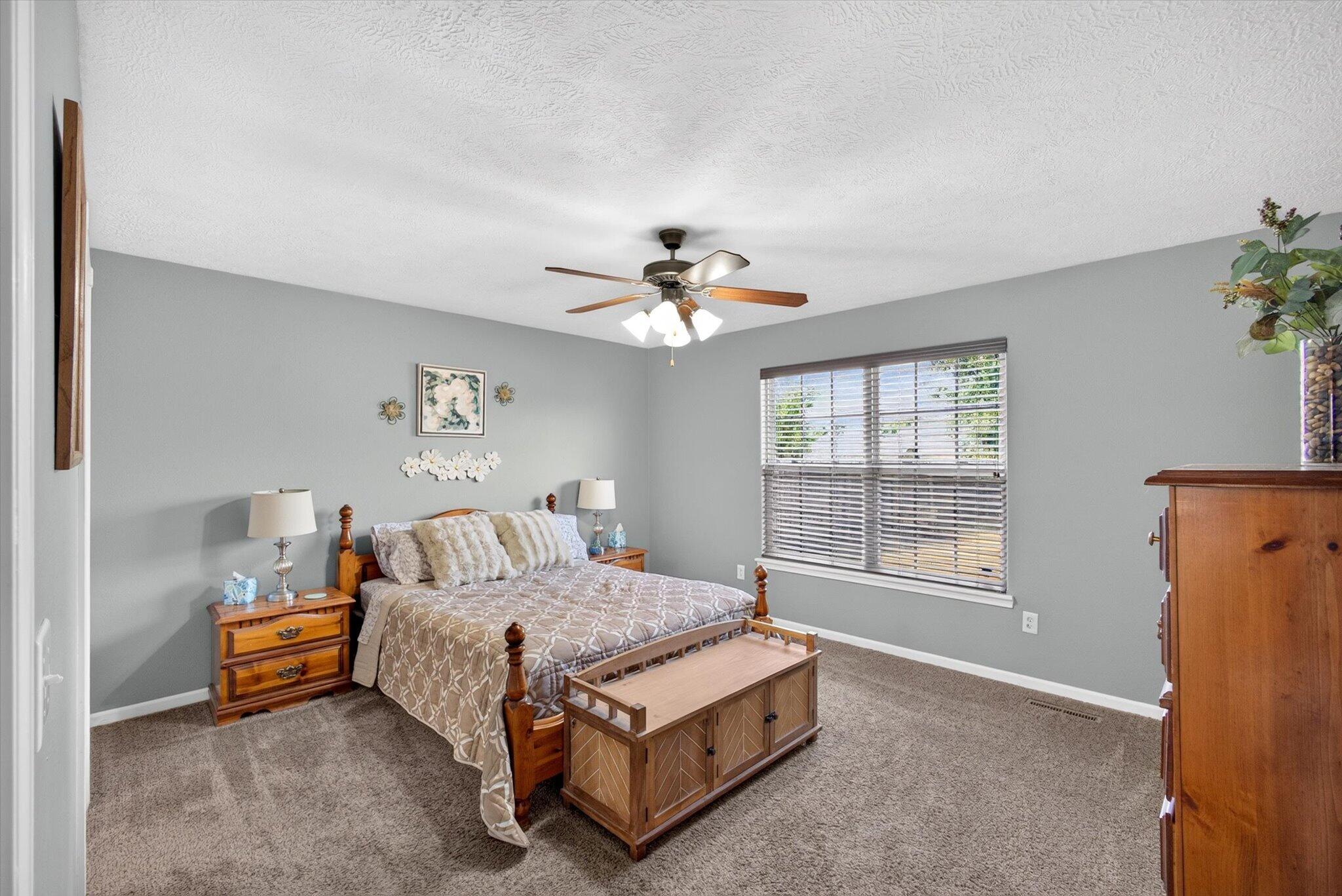 3291 North Eakins Avenue Property Photo 18