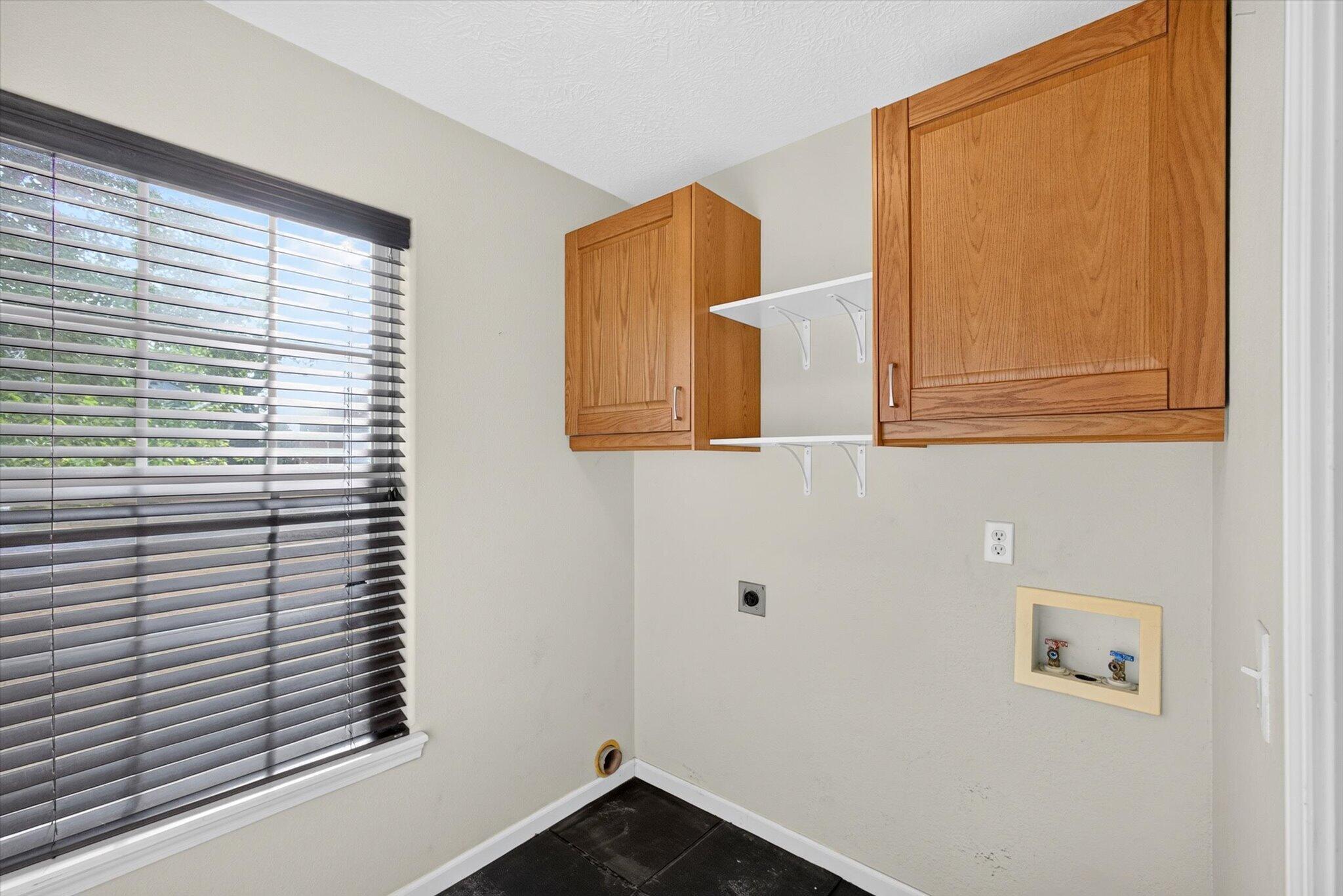 3291 North Eakins Avenue Property Photo 23