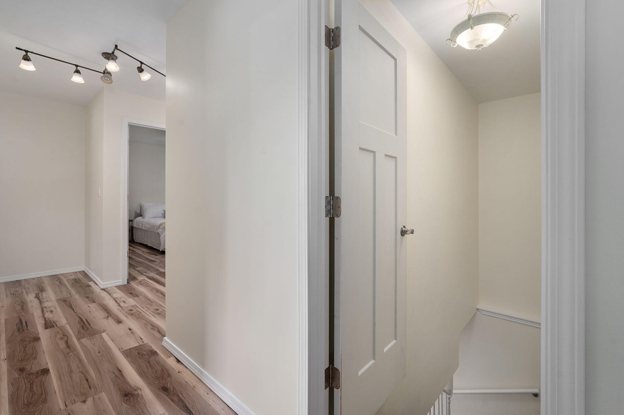 1208 South 17th Avenue Property Photo 13