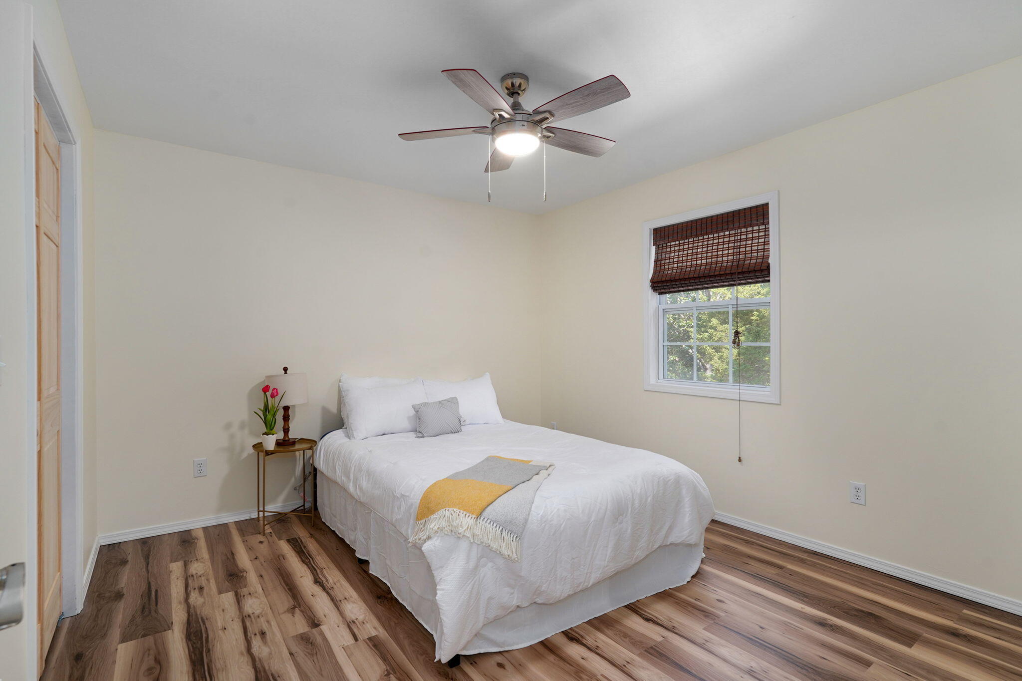 1208 South 17th Avenue Property Photo 14