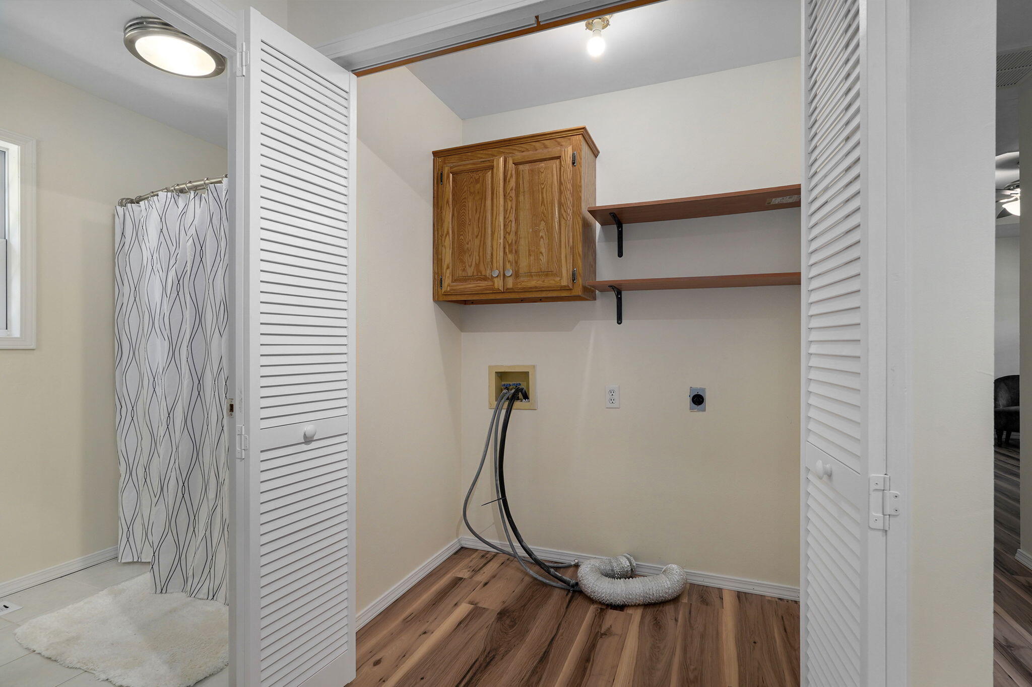 1208 South 17th Avenue Property Photo 16