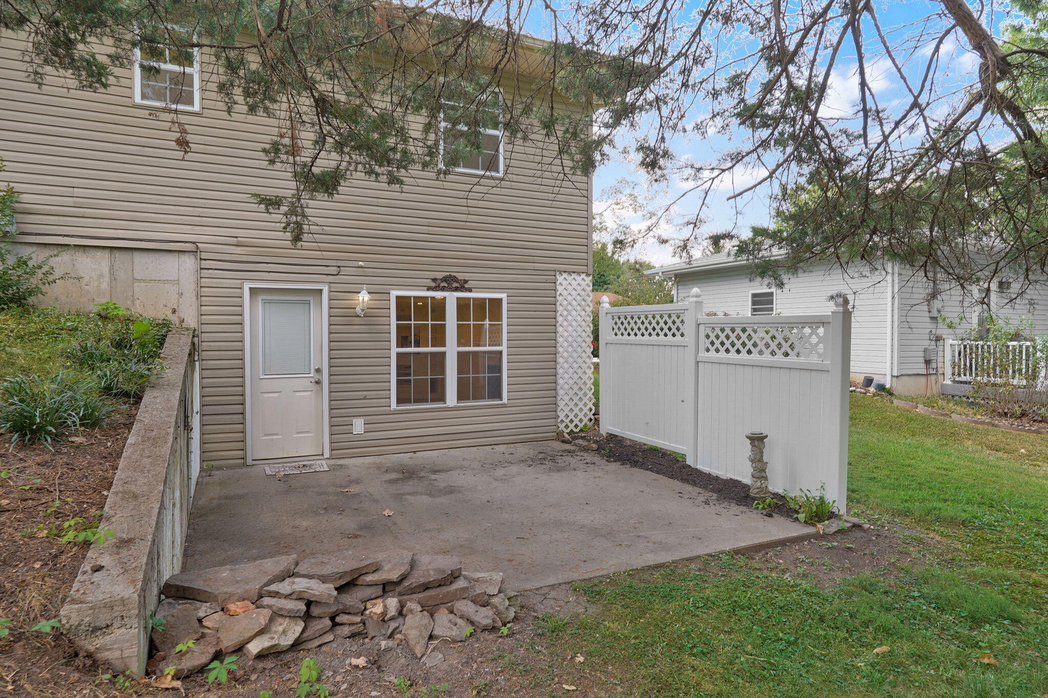 1208 South 17th Avenue Property Photo 29