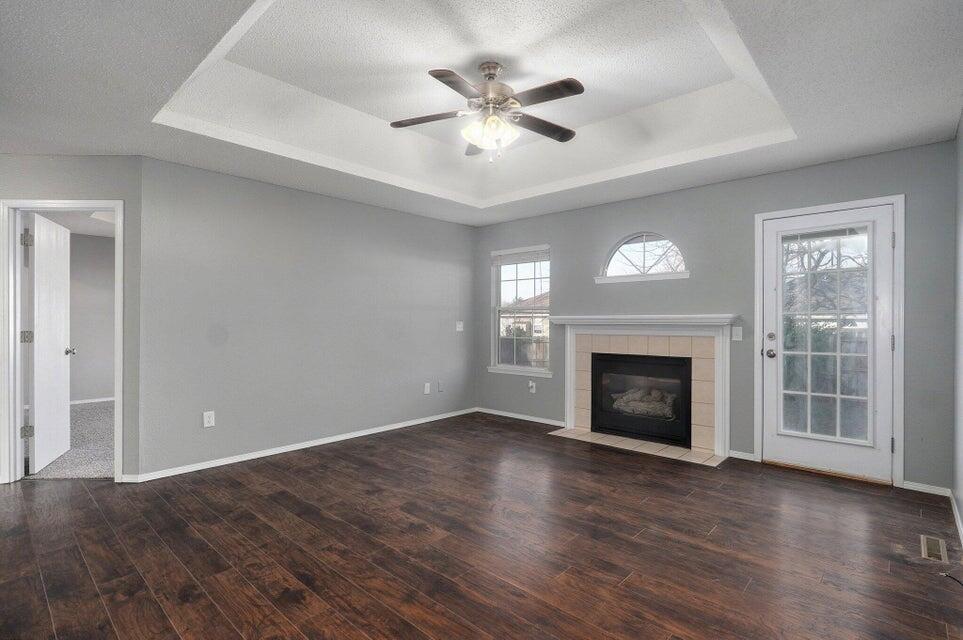 5533 South Walnut Hill Avenue Property Photo 5